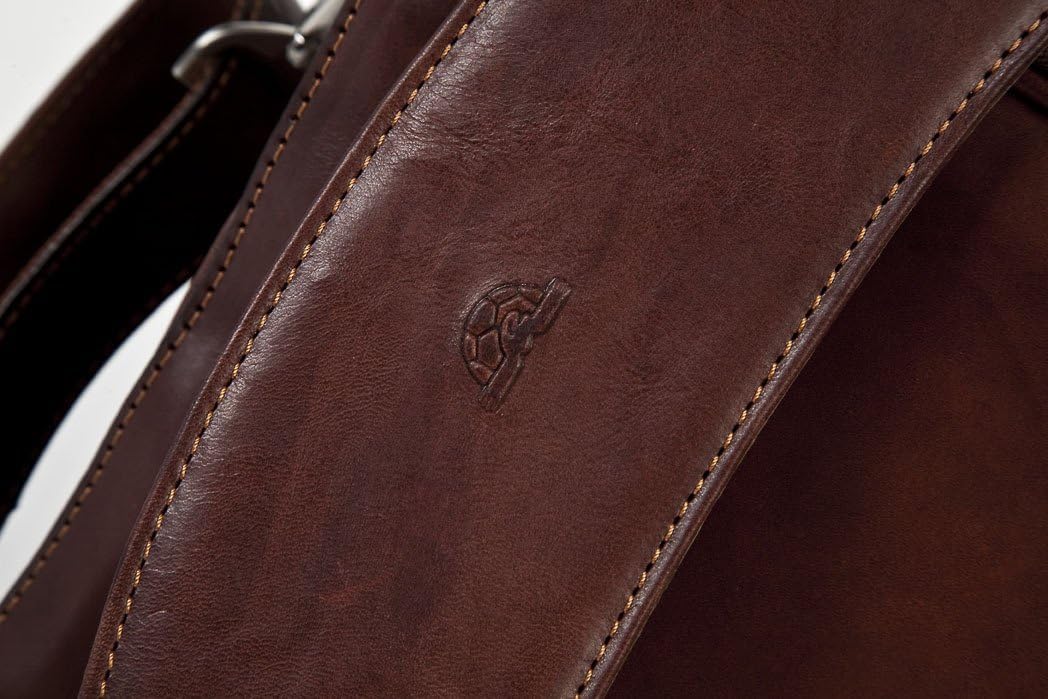 Tony Perotti Mens Italian Cow Leather Napoli Laptop Zip-Around Double Compartment Leather Briefcase