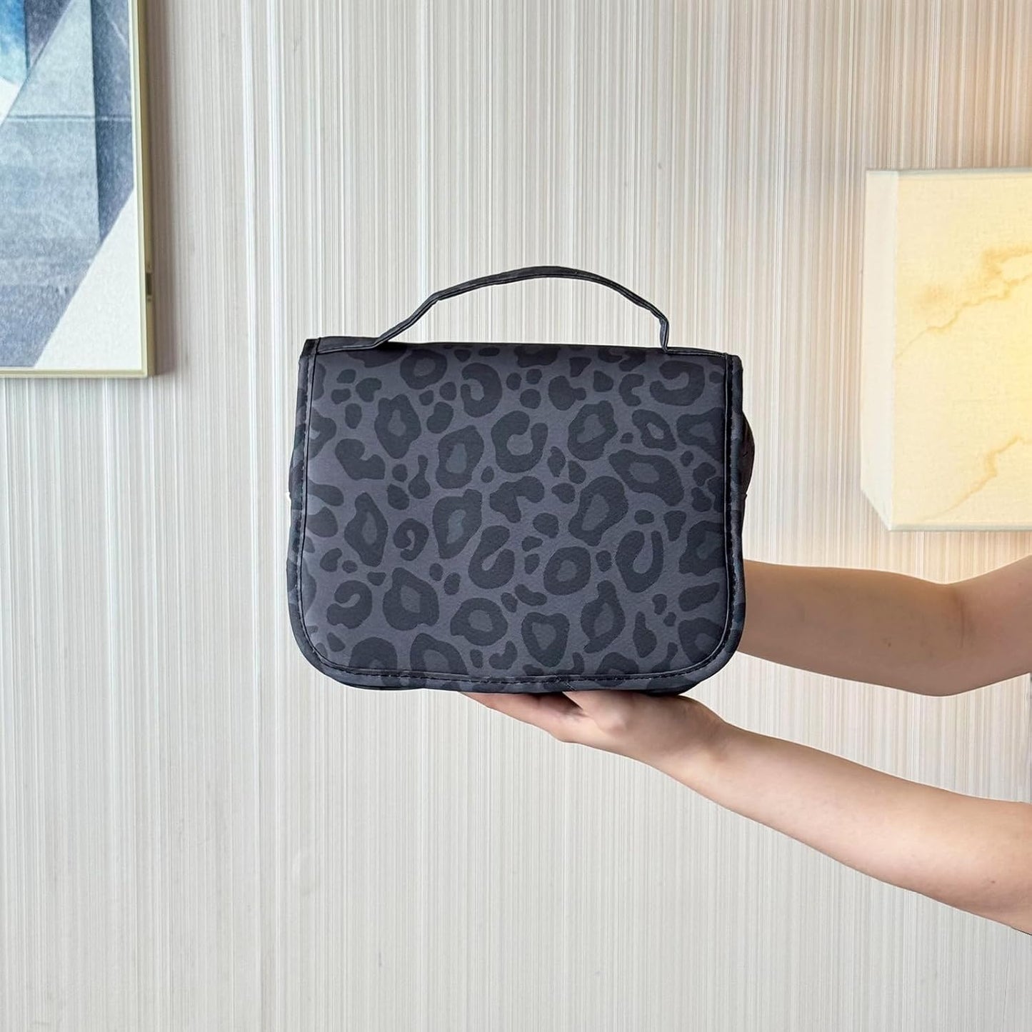 Crazy Bison Hanging Travel Toiletry Bag Kit Makeup Bag Cosmetics Organizer for Men Women (Black Leopard)