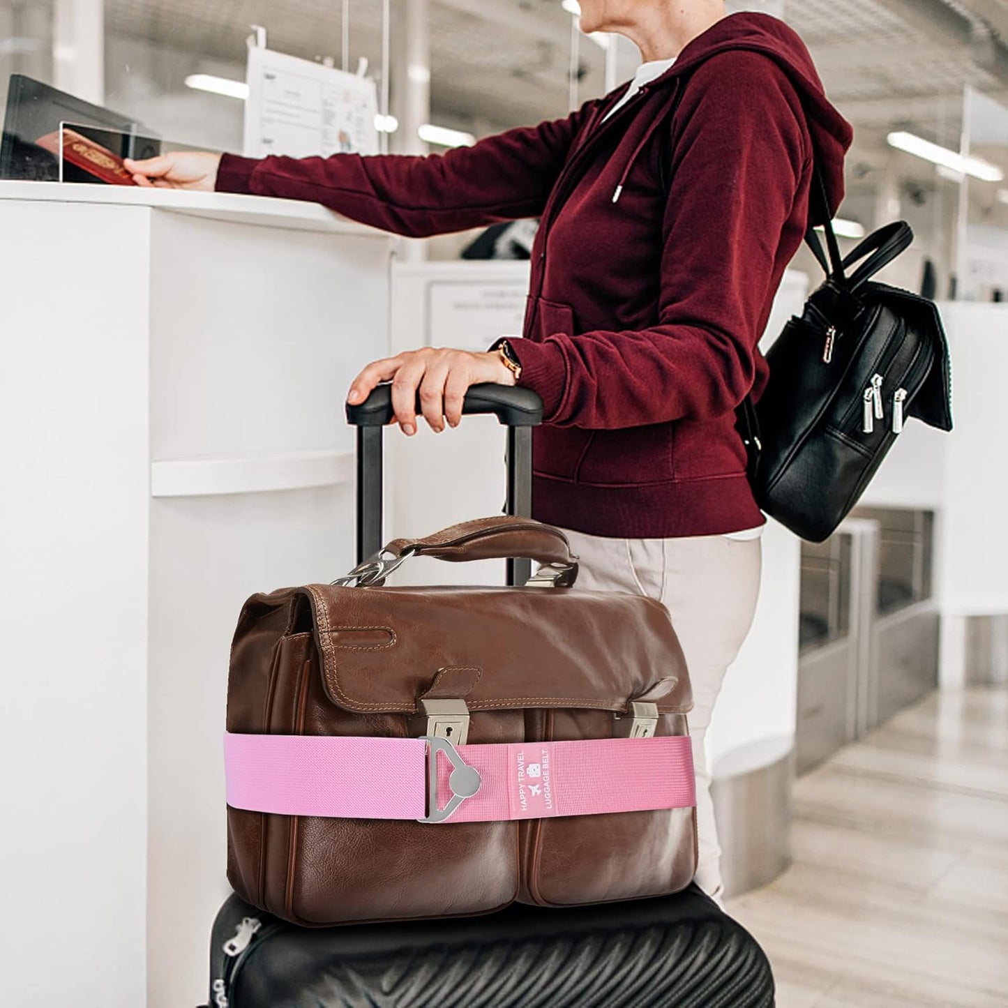 2-in-1 Travel Belt for Luggage, Luggage Straps for Add a Bag Adjustable Suitcase Straps with Alloy Buckle Elastic Bungees Belt Hands-Free for Airport, Personalized Travel Accessories (Pink)