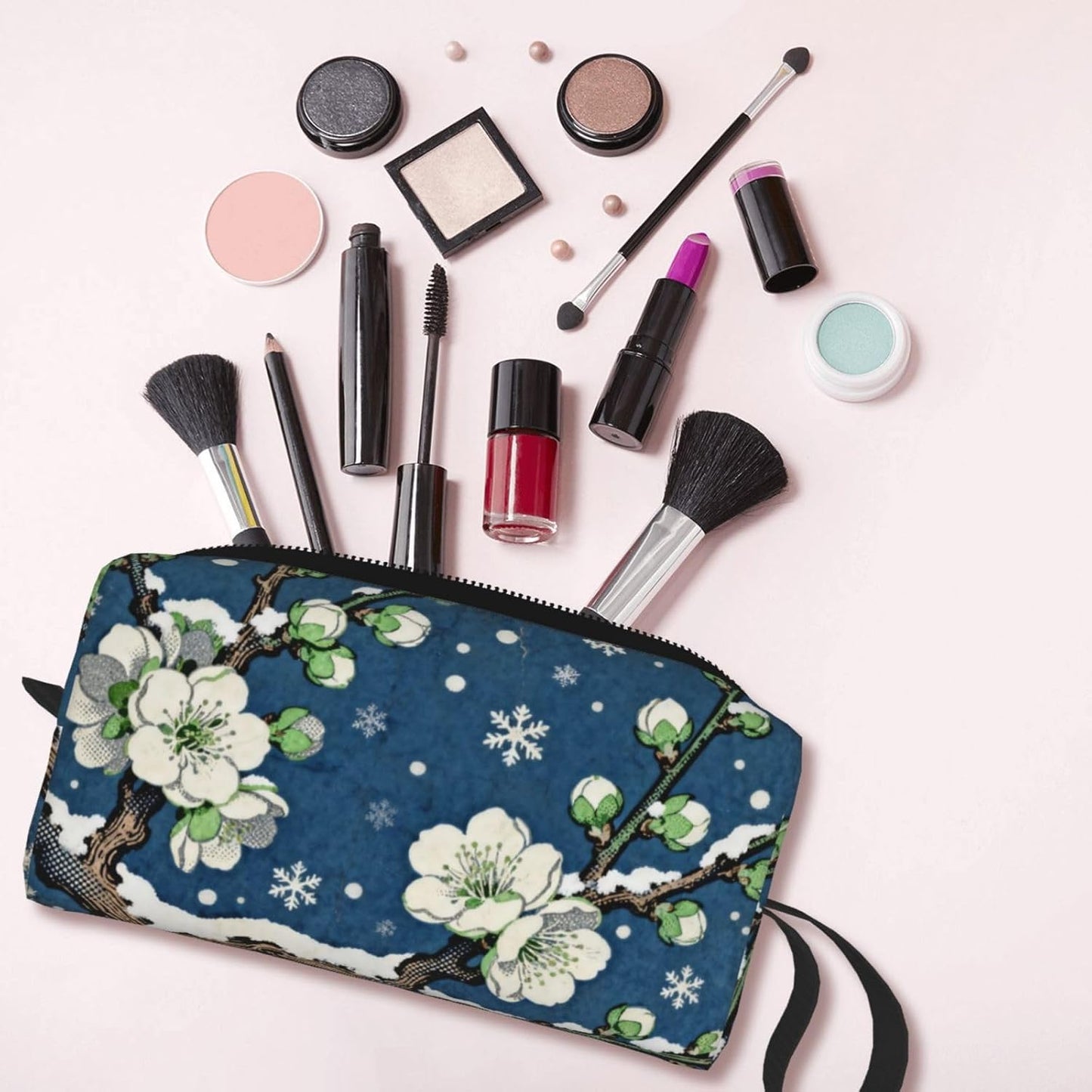 Plum Blossom Snowflake Makeup Bag Organizer Compact & Durable Plum Travel Cosmetic Bag Oxford Fabric Impact-Resistant Multi-Purpose Storage Perfect for Travel, Gym, Daily Use