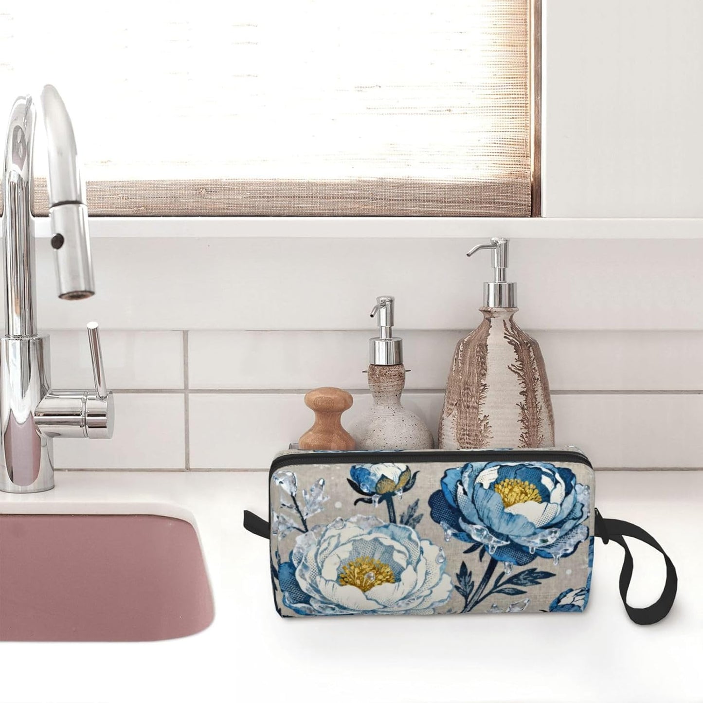 Blue White Floral Makeup Bag Organizer Compact & Durable Frosted Floral Travel Cosmetic Bag Oxford Fabric Impact-Resistant Multi-Purpose Storage Perfect for Travel, Gym, Daily Use