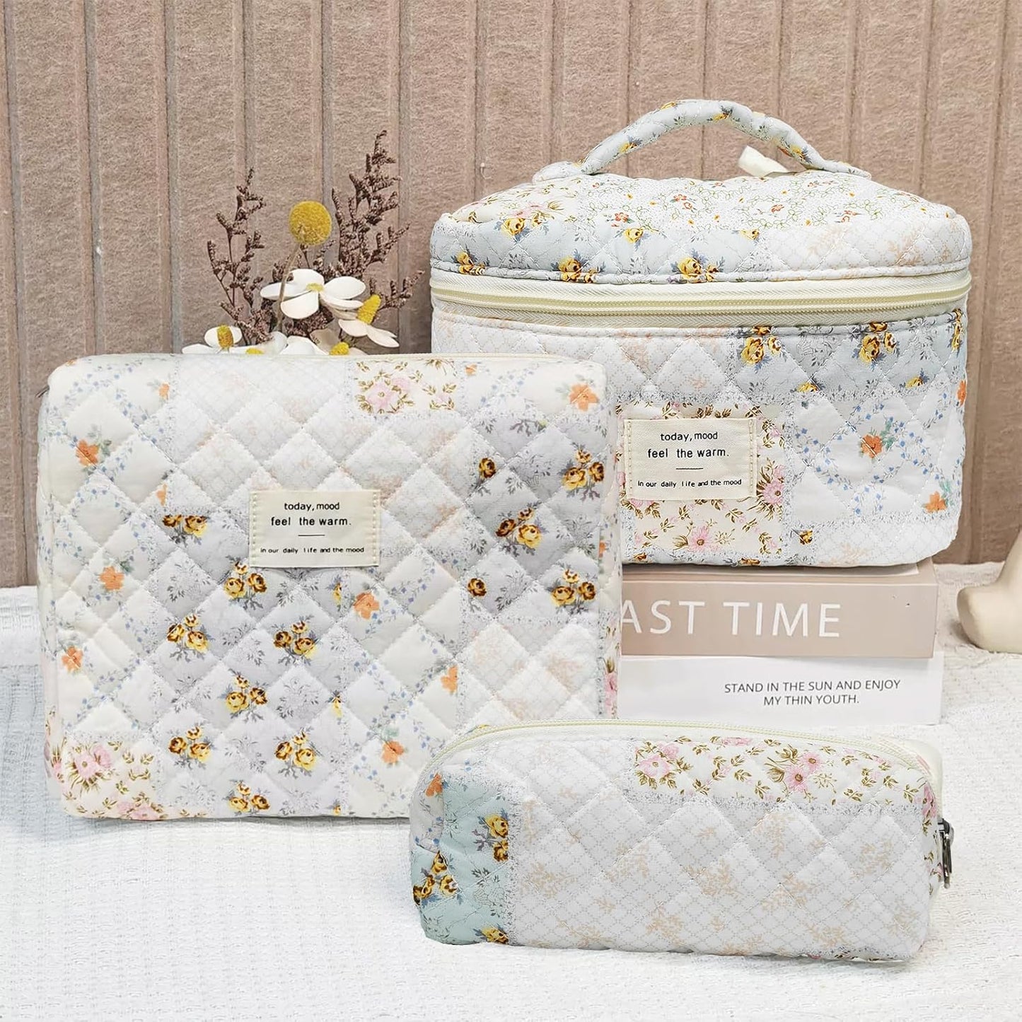 Quilted Makeup Bag, Large Capacity Travel Cosmetic Bag for Women and Girls, Aesthetic Storage for Daily and Travel Use (3pcs-overfloral)