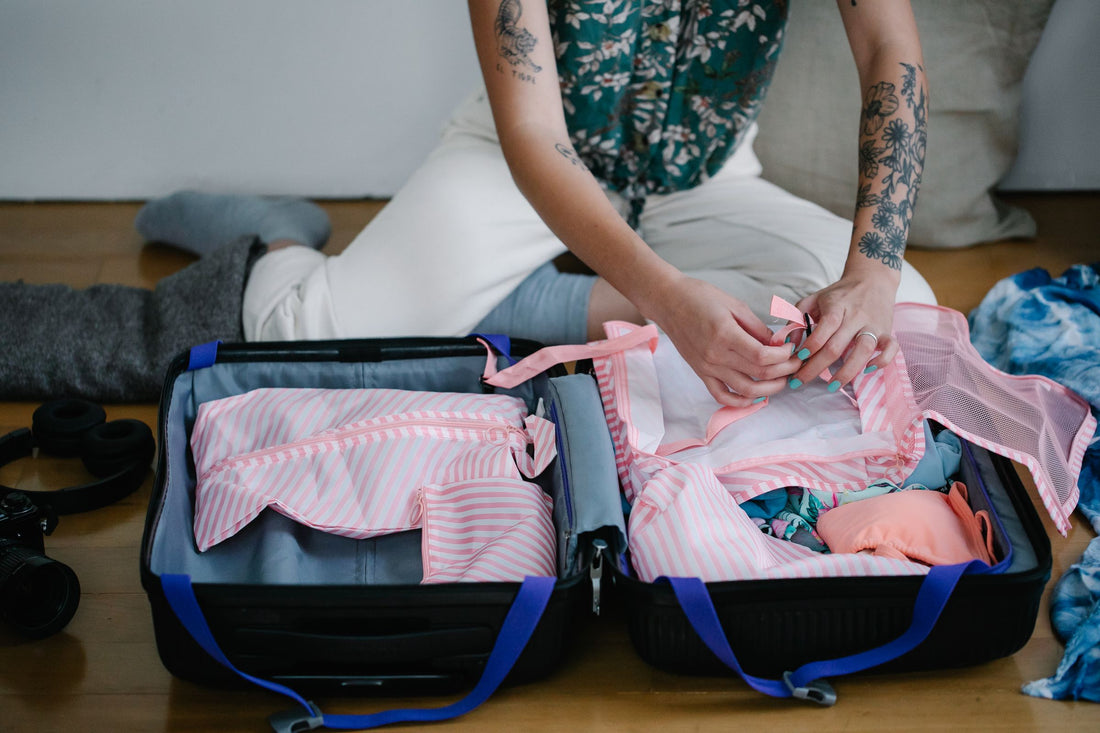 Shoe Bags: Keeping Dirty Shoes Separate in Your Suitcase