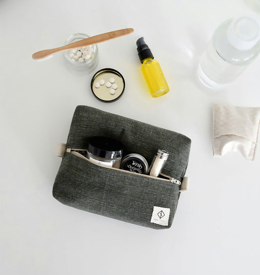 Eco-Friendly Travel Accessories for Conscious Travelers