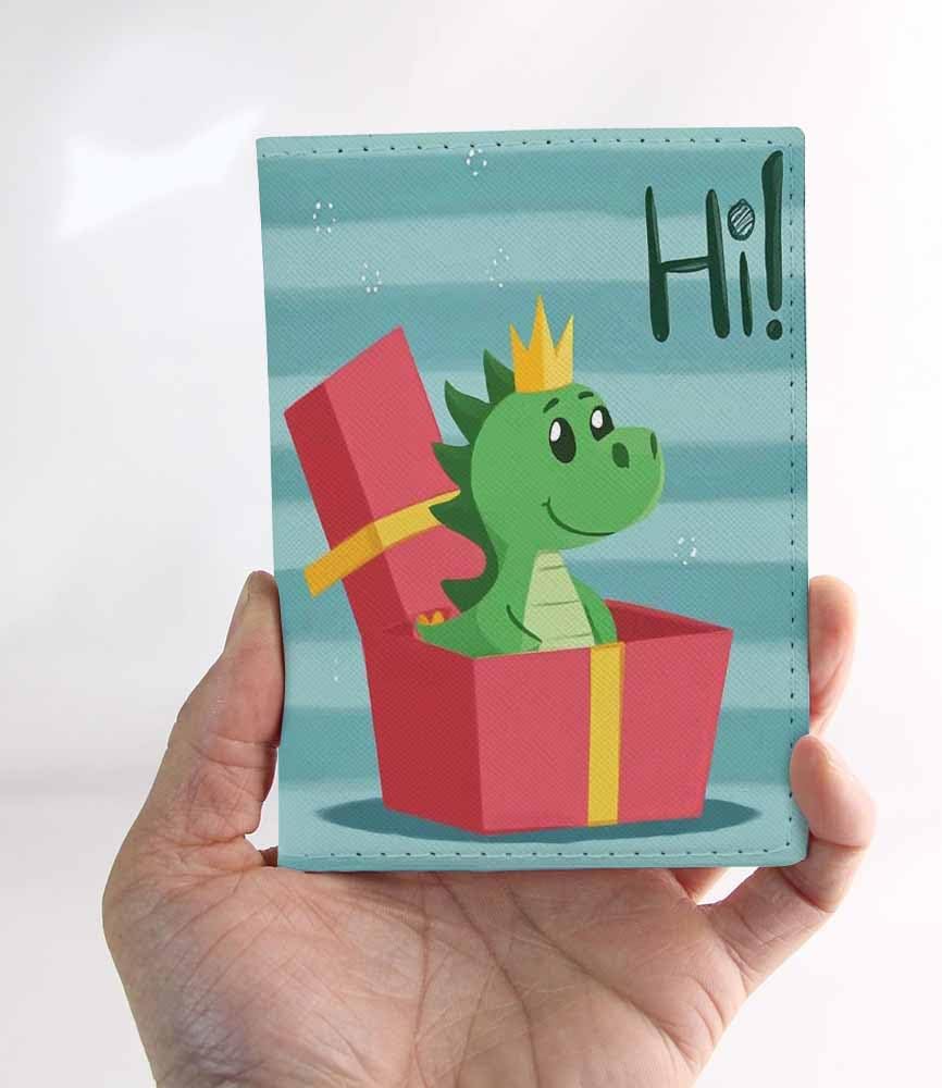 Cute Dinosaur Passport Holder for Travel Cartoon Green Dinosaur Say Hi Gift Box PU Leather Passport Cover Wallet Cute Passport Card Holder for Women and Men