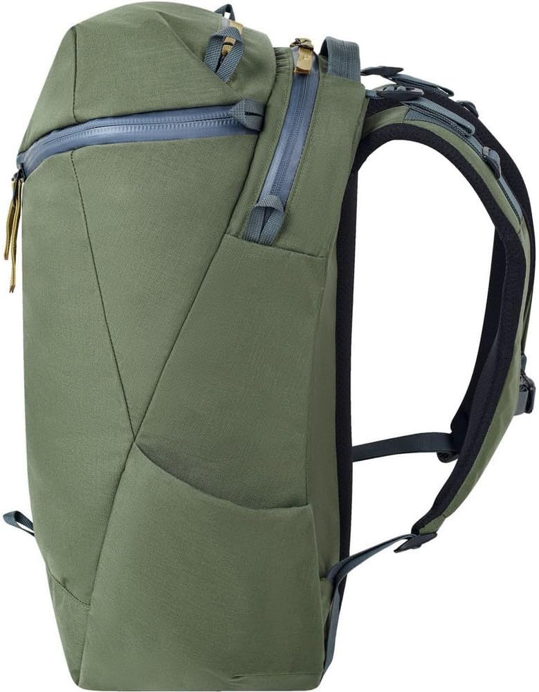 Mystery Ranch Catalyst 26 Backpack – Weatherproof Travel Bag with Easy Access Design & Padded Laptop Sleeve – Ponderosa, 26L