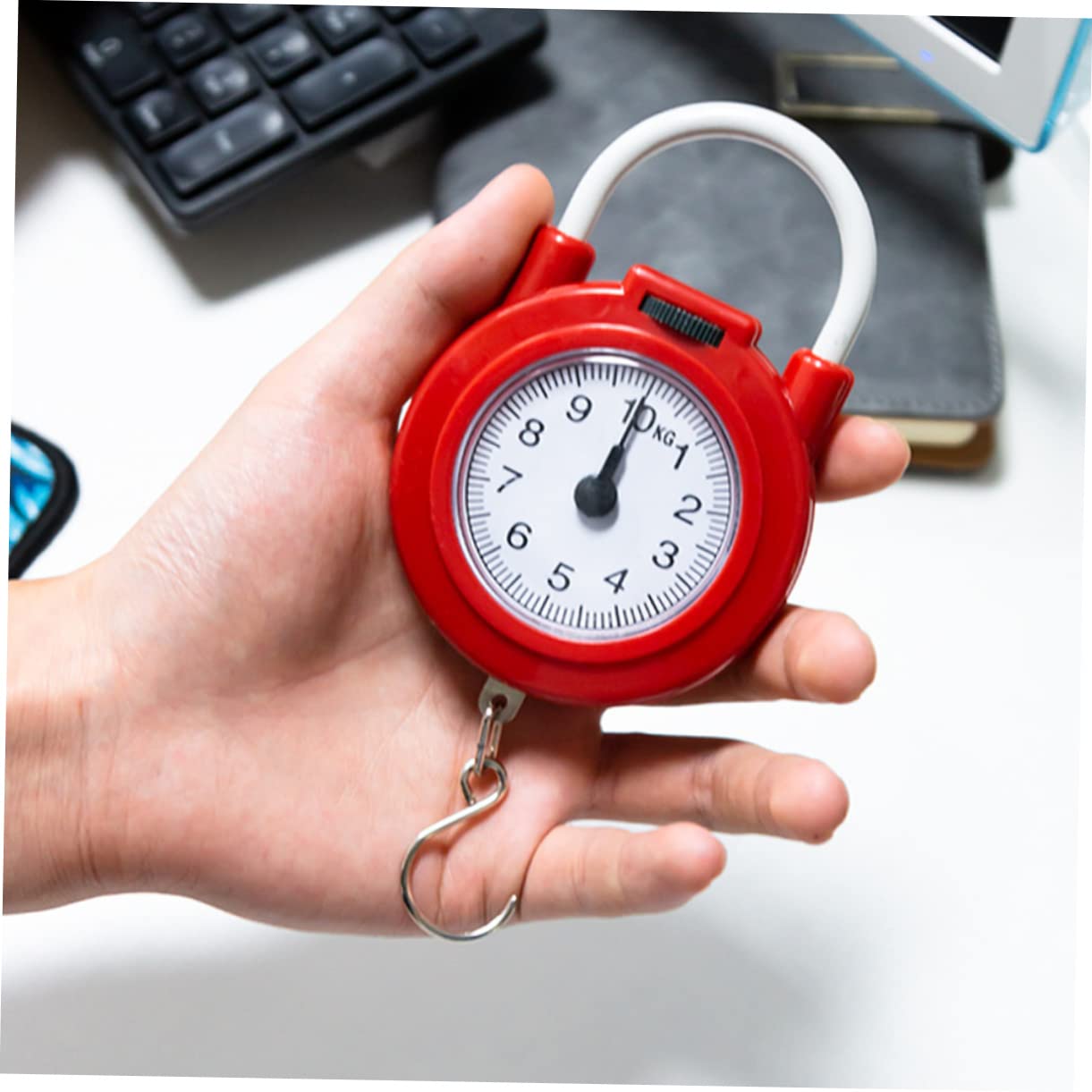 Portable Digital Luggage Scale for Travel Suitcase Scale Easy to Use Hook for Fishing Tools