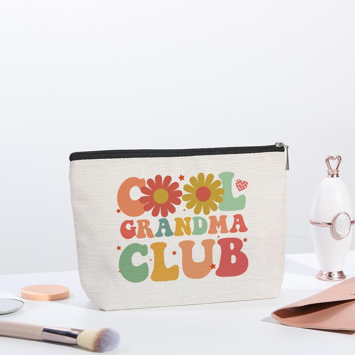 Grandma Gifts from Grandkids, Cool Grandma Club Gift, Grandma Makeup Bag, Gift for Grandma, Birthday Mothers Day Christmas Gift Ideas, Travel Toiletry Makeup Organizer Zipper Pouch