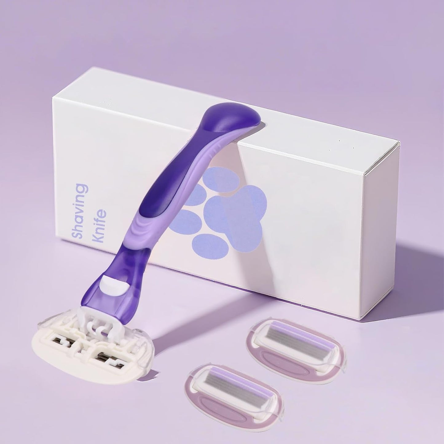 Women's Travel Razor Set, Purple, Plastic Handle, 4-Blade System with 2 Refills and Case, Compact Portable Design for Sensitive Shaving (Purple)