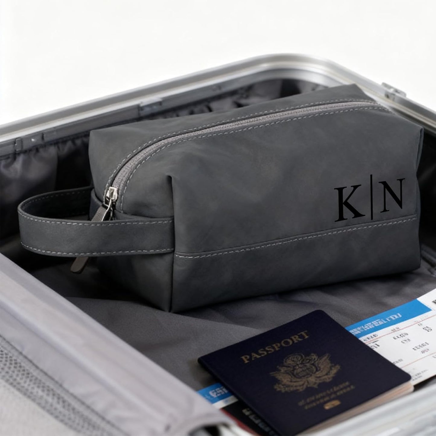 xrlsg Personalized Toiletry Bag for Men Custom Engraved Leather Toiletry Travel Bag Groomsmen Gifts
