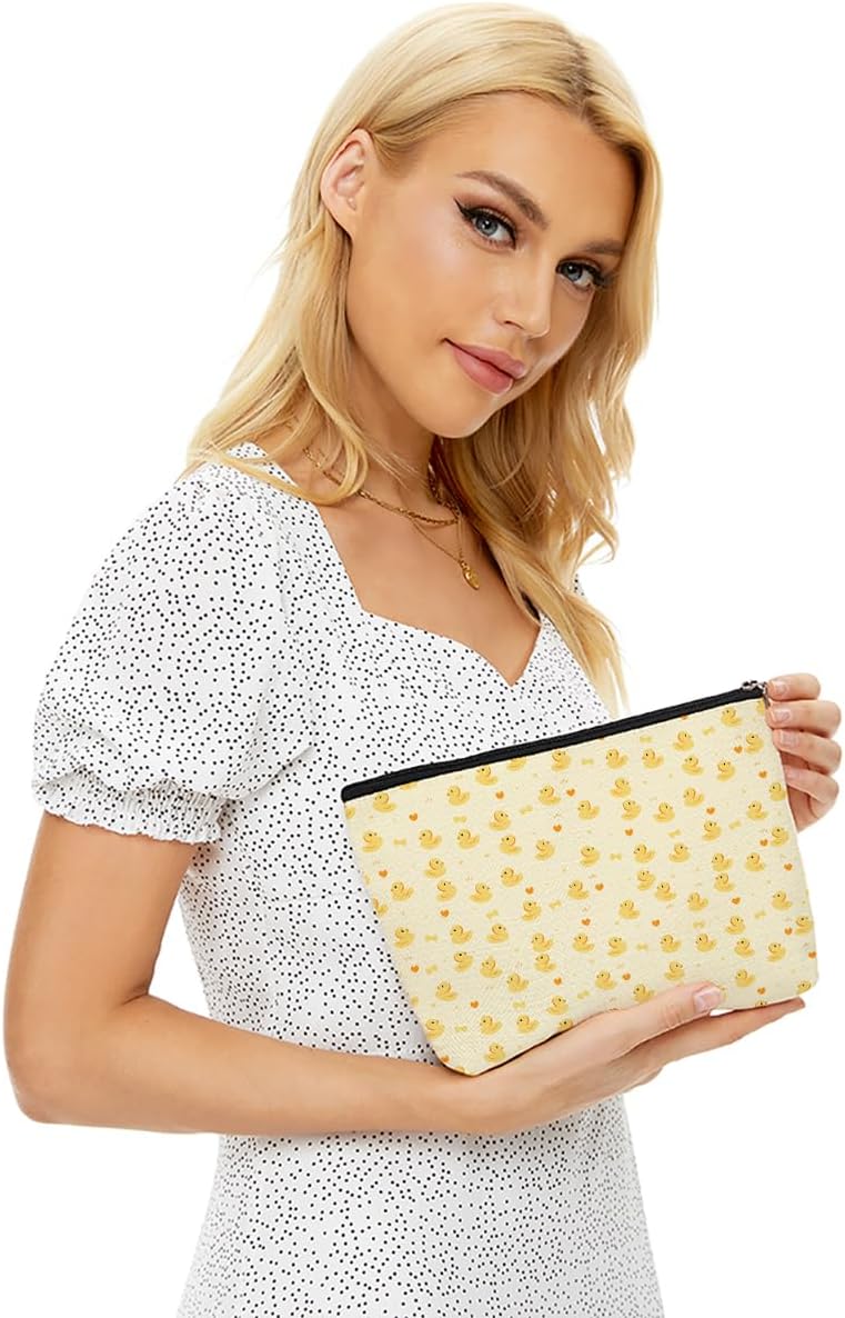 Cute Duck Makeup Bag Duck Lover Gifts for Girls Animal Lovers Duck Owner Women Sister Mother Duck Theme Travel Accessories Bag Mothers Day Christmas Birthday Gift Ideas Friendship Appreciate Gifts