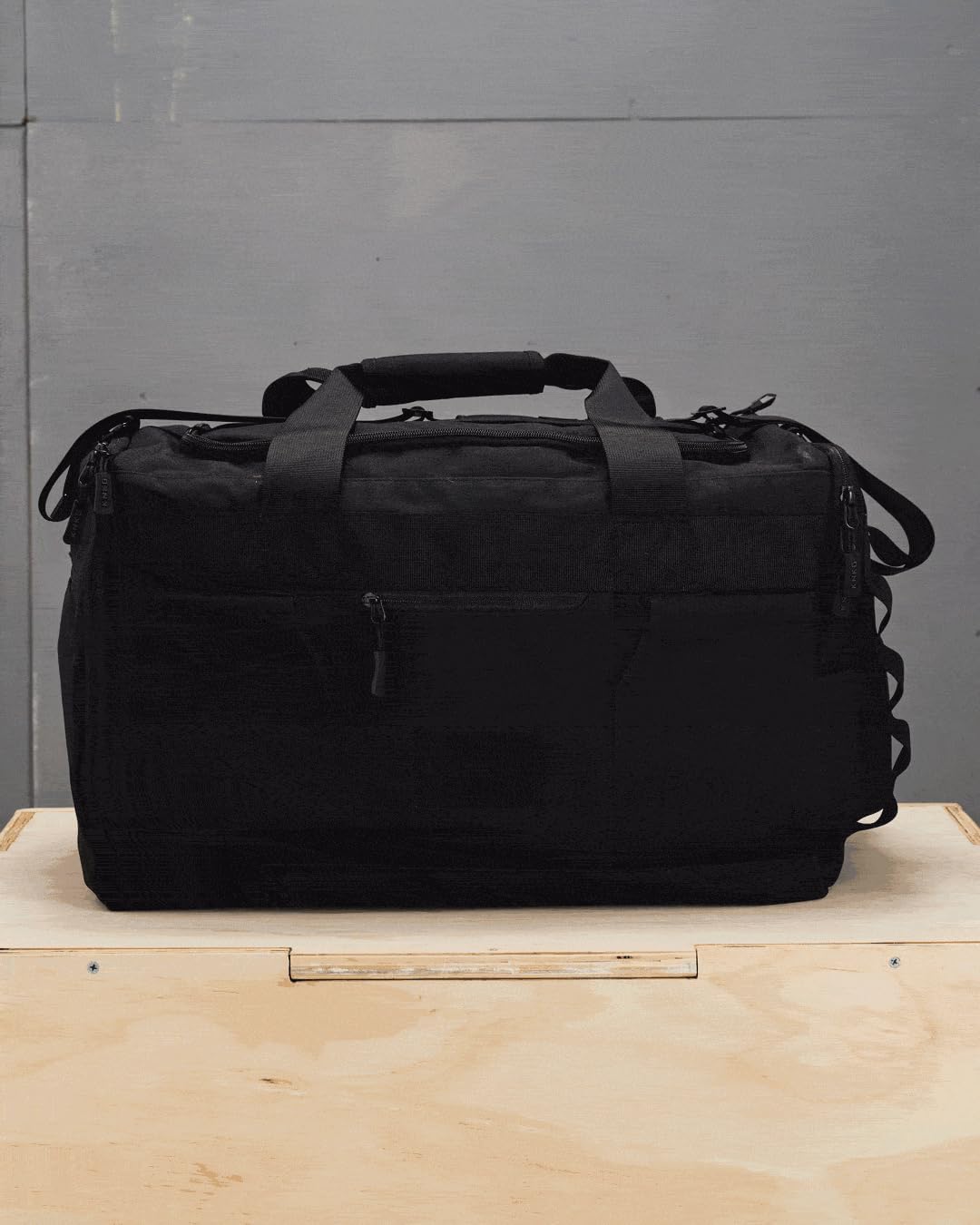 KNKG CORE Duffel Large 51L – Gym Bag with Lifting Belt Storage – Durable 500D Nylon, YKK Zippers – Black