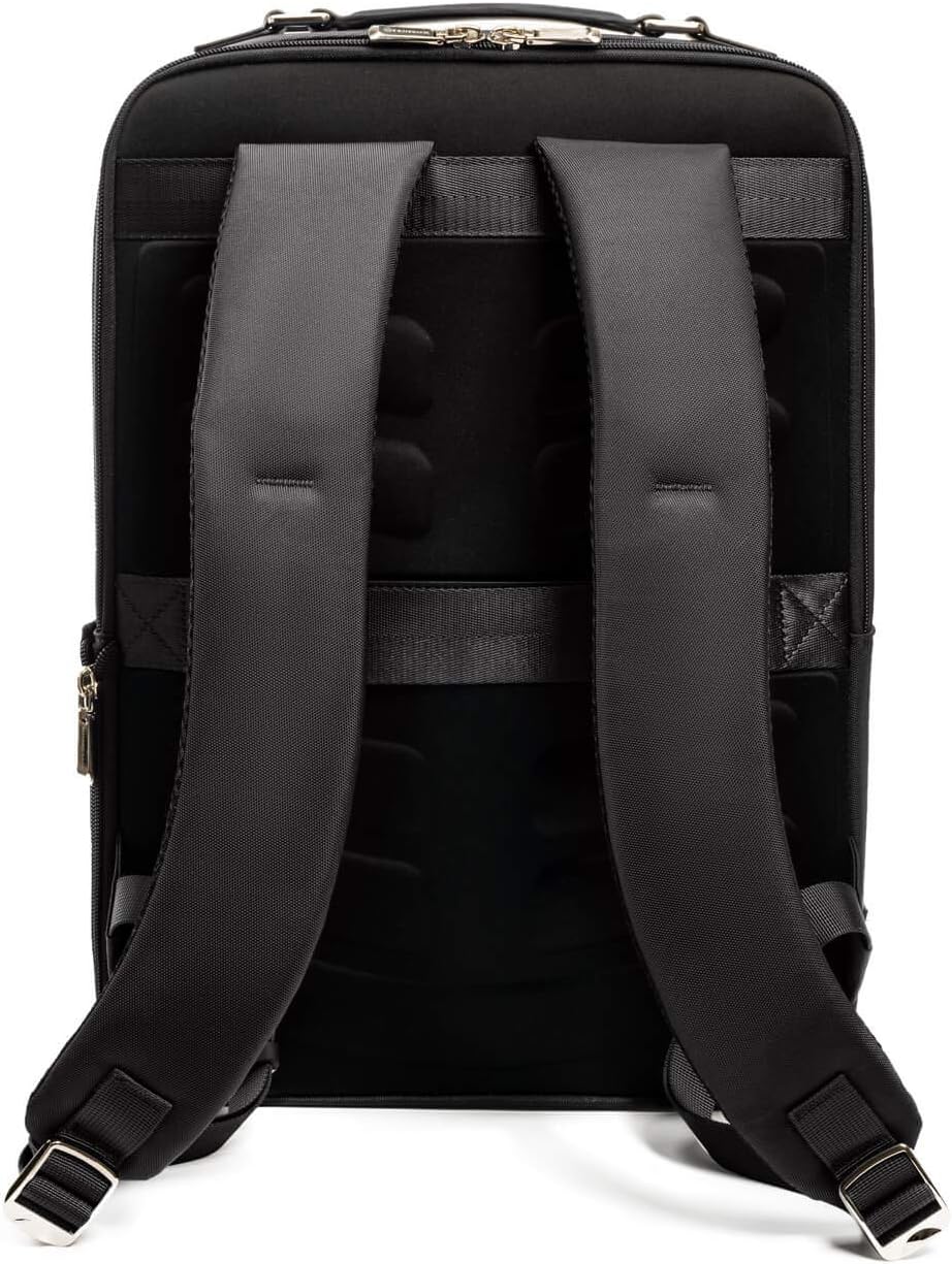 Maverick & Co. Explorer Light Backpack, Compatible with 15.6" laptop, for Men & Women (Black)