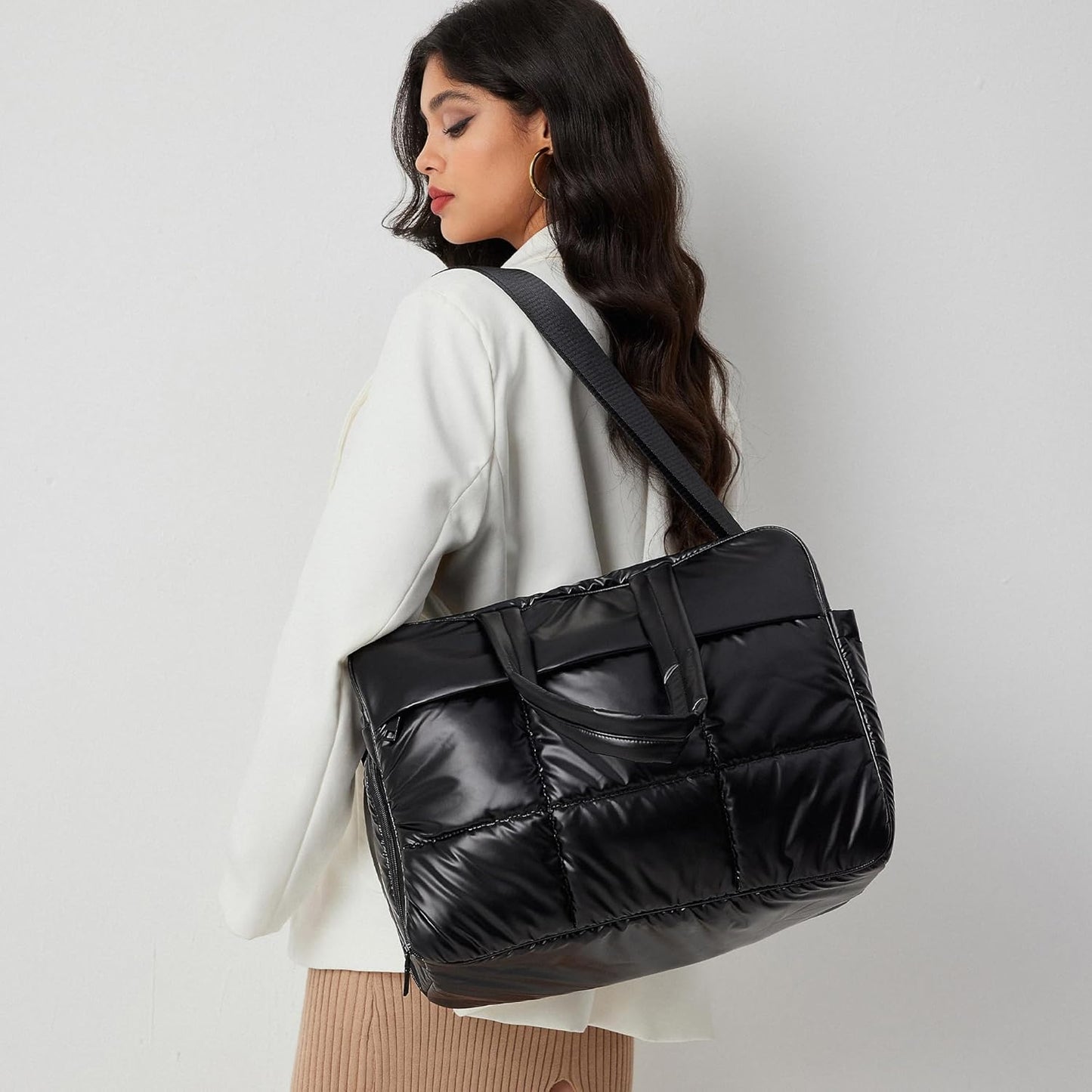 Weekender Fluffy Bag Quilted Nylon Puffer Tote Bag Personal Item Bag for Airlines Overnight Bag Gym Bag