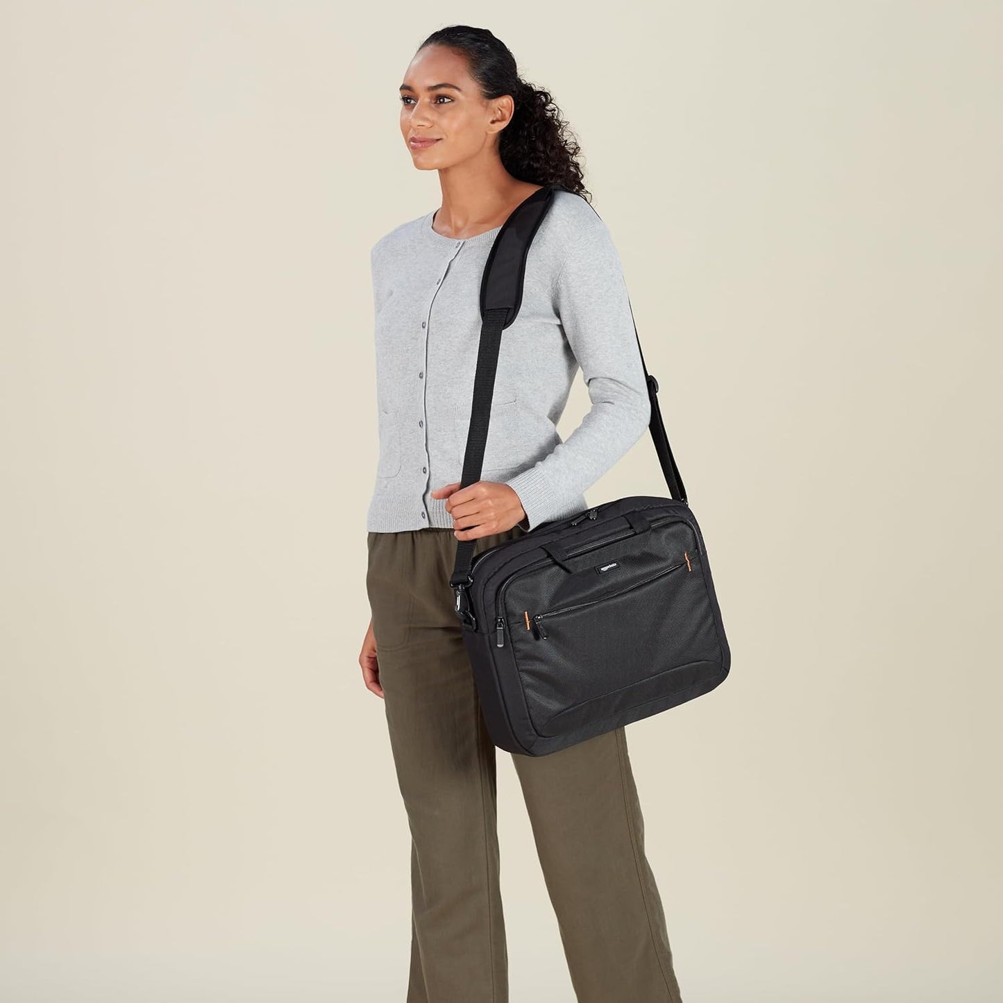 Amazon Basics Laptop and Tablet Bag Case