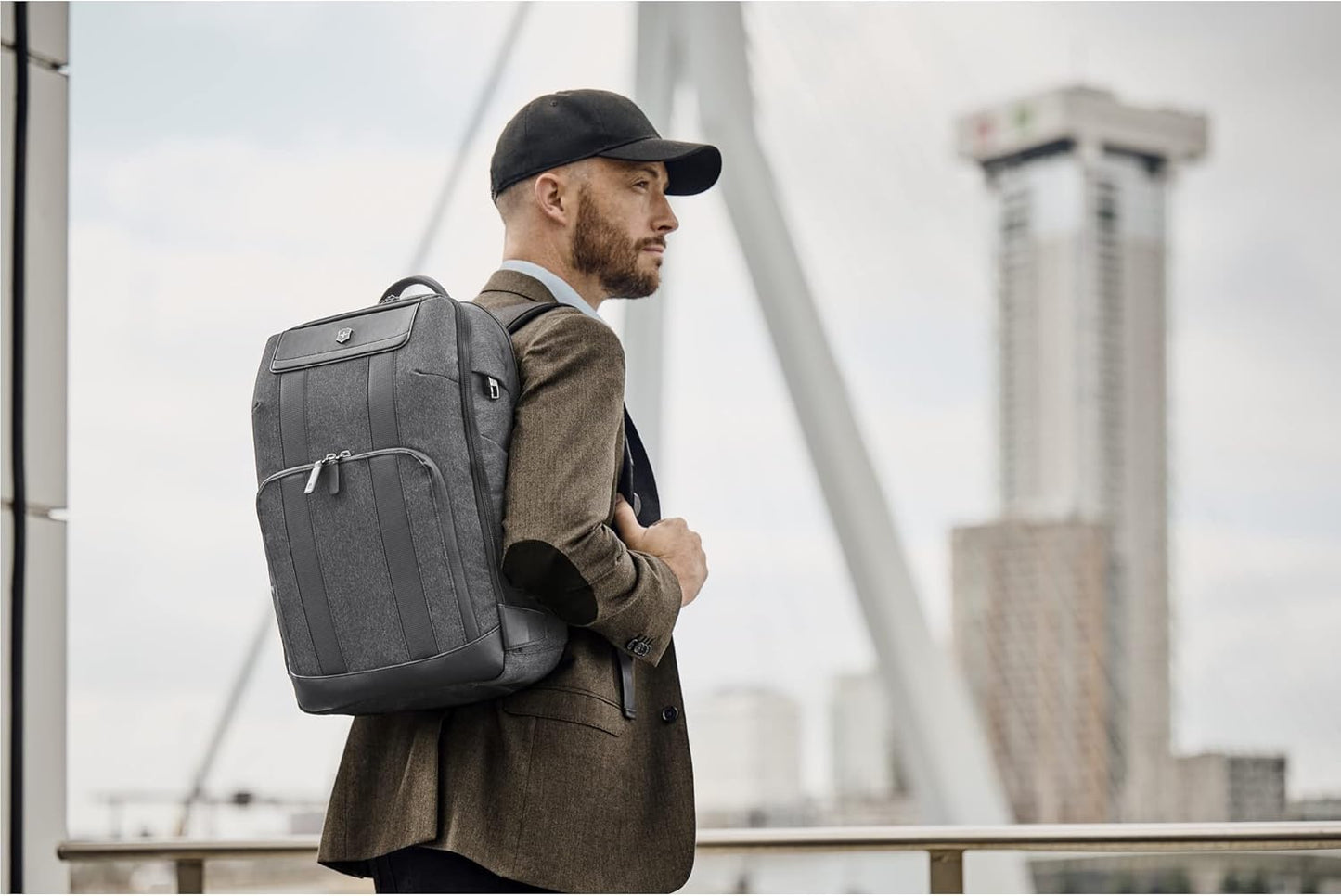 Victorinox Architecture Urban2 Deluxe Backpack - Professional Business Backpack to Carry Laptop & Tablet - Perfect Travel Bag - 23 Liters, Gray