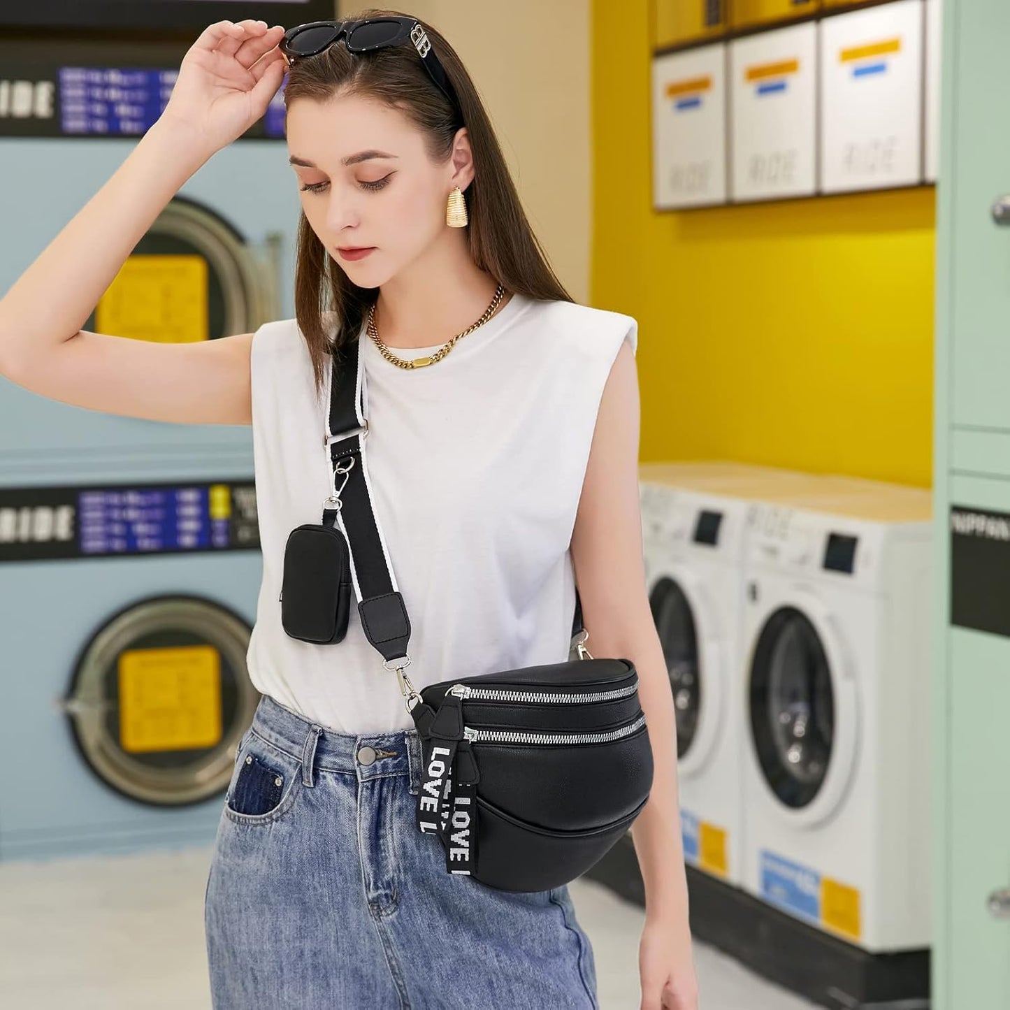 Fanny Pack Crossbody Bags for Women Men - Small Cross Body Bag Purses PU leather Belt Bag - Fashion