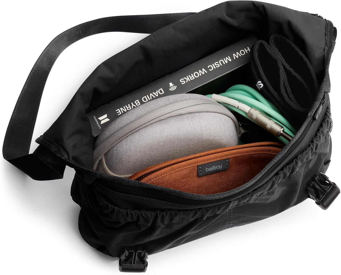 Bellroy Cinch Messenger (12 liter lightweight shoulder bag, water-resistant fabric, effortless
