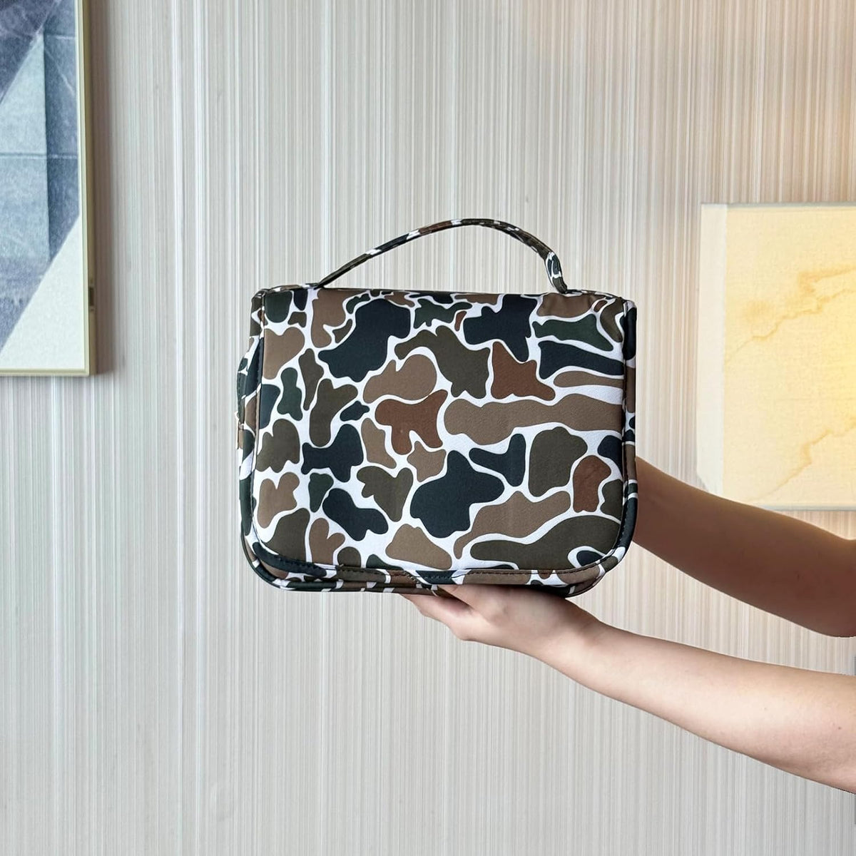 Crazy Bison Hanging Travel Toiletry Bag Kit Makeup Bag Cosmetics Organizer for Men Women (Duck