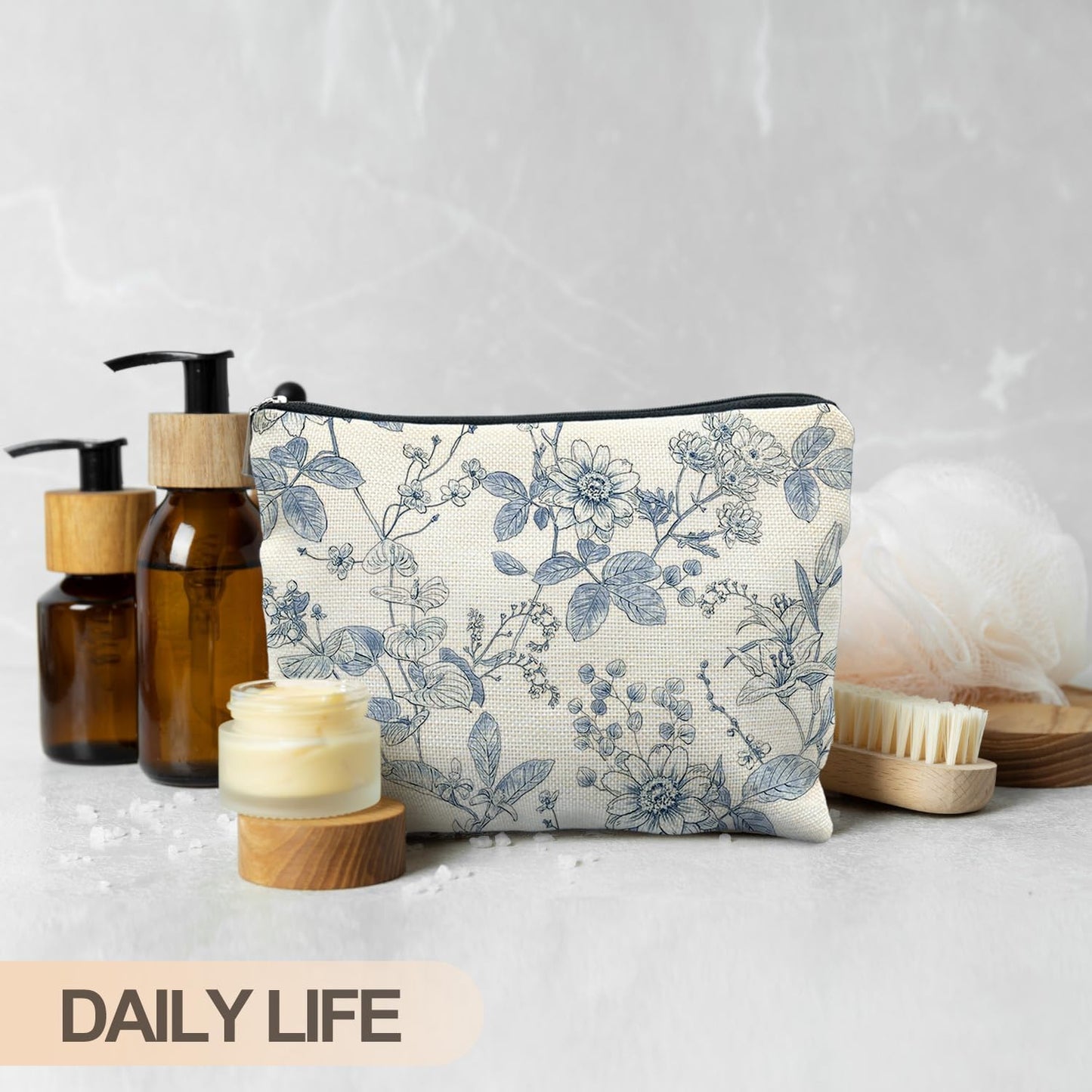 Vintage Blue Floral Makeup Bag, Chinoiserie Blue and White Floral Cosmetic Bags for Women, Retro Flower Botanical Zipper Makeup Pouch