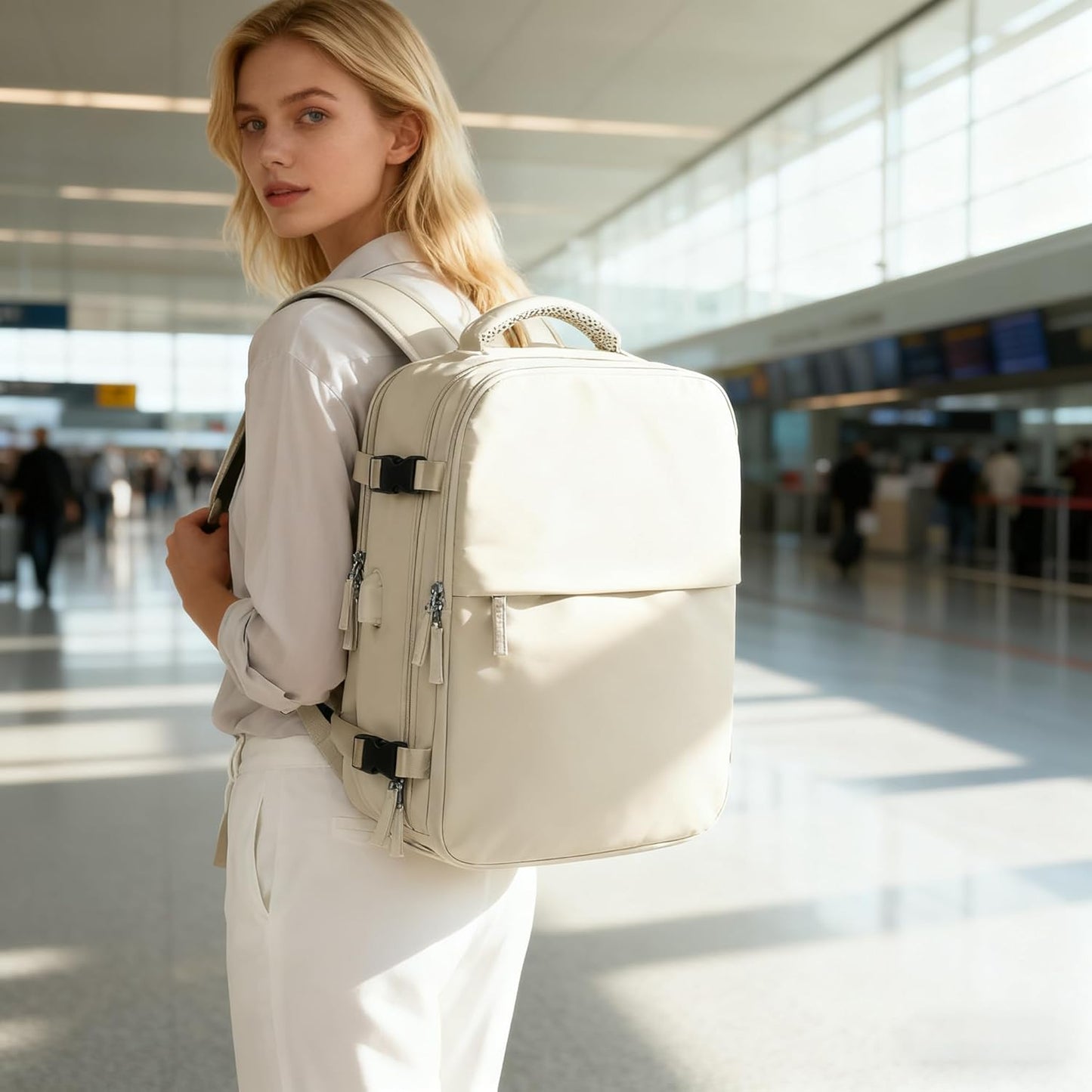 suwasp Vacuum Compression Backpack, 45L Expandable Travel Backpack with Electric Vacpack Pump, Travel Vacuum Bags with Shoe Compartment/17inch Laptop Compartment/USB Port, Beige, Large
