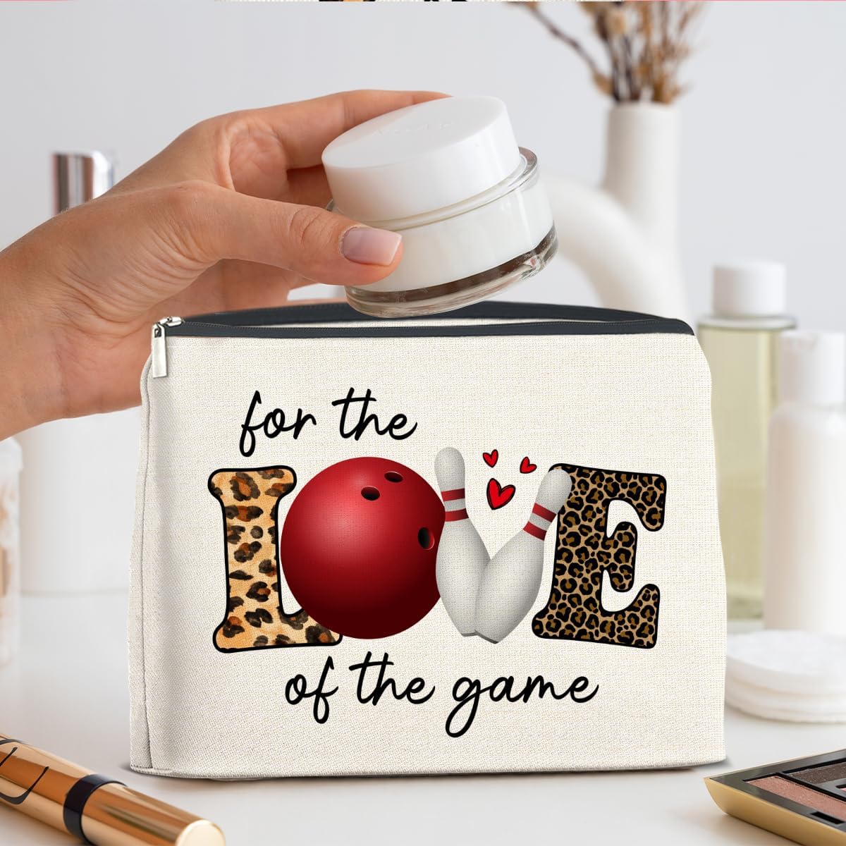 Bowling Gifts Makeup Bag Bowling Team Gifts for Women Coach Cosmetic Bag Bowling Zipper Makeup Pouch Gift, polychrome