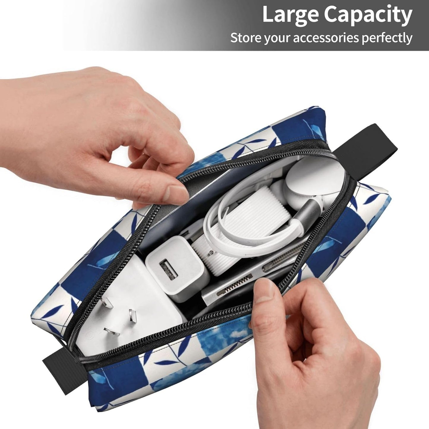 Blue And White Check Makeup Bag Small Compact Durable Travel Cosmetic Bag Organizer Oxford Fabric Multi-Purpose Storage Perfect for Travel, Gym, Daily Use