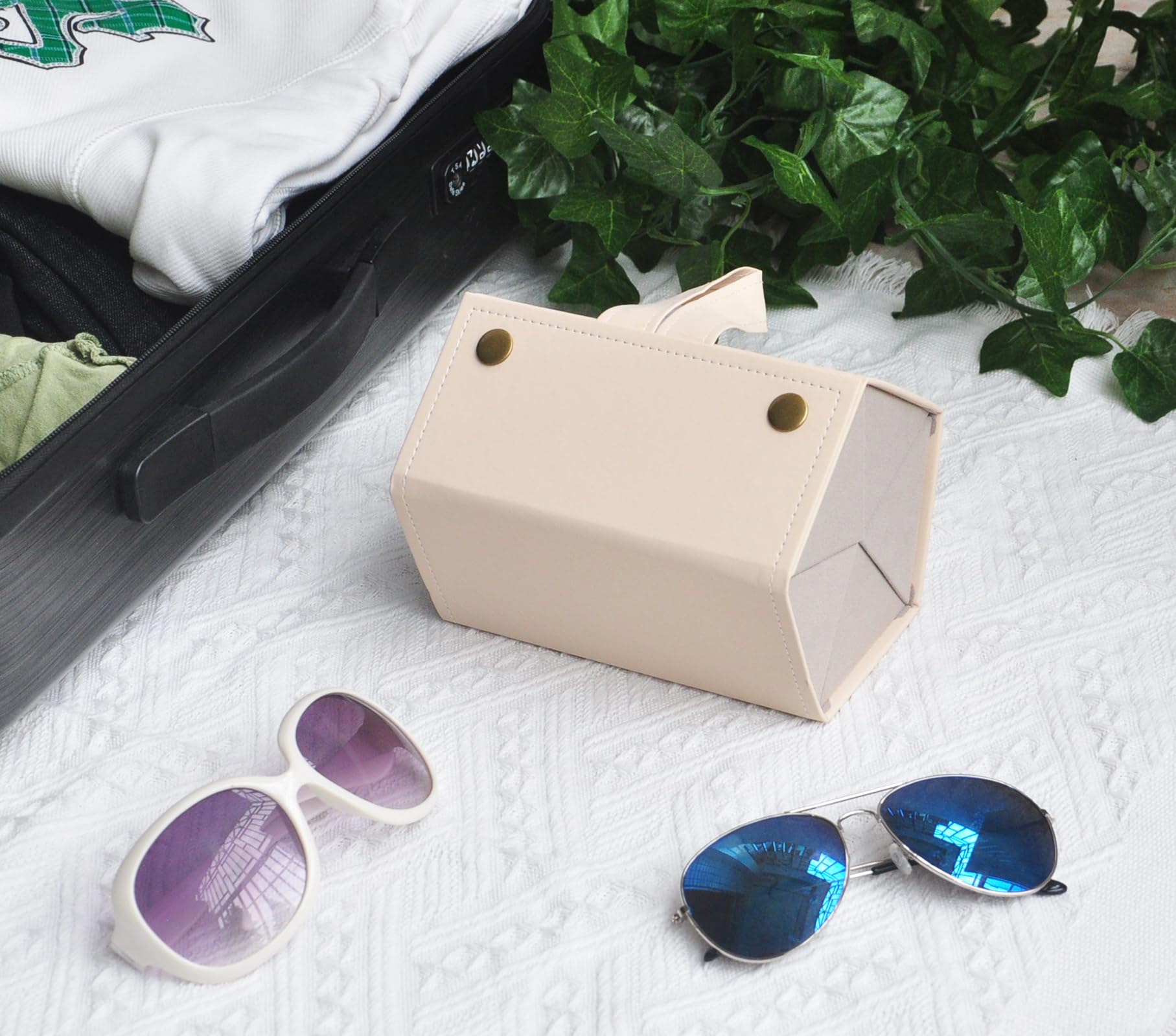 Kenpal Sunglasses Storage Organizer Holder Foldable Travel Case with 5 Slot Compartments for