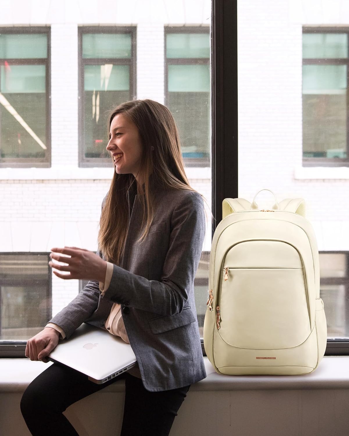 LIGHT FLIGHT Travel Laptop Backpack for Women, 15.6 Inch Backpack with USB Charging Hole, Water