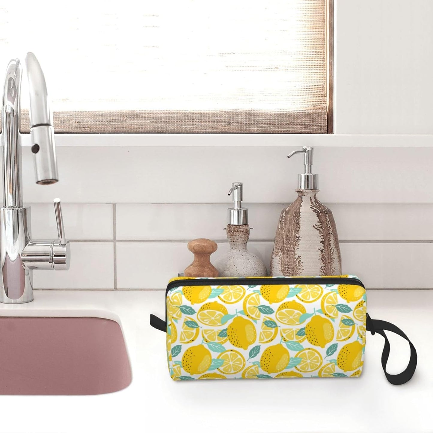 Lemon Makeup Bag Organizer Small Travel Cosmetic Bags Compact Durable Oxford Fabric Multi-Purpose Storage Perfect for Travel, Gym, Daily Use