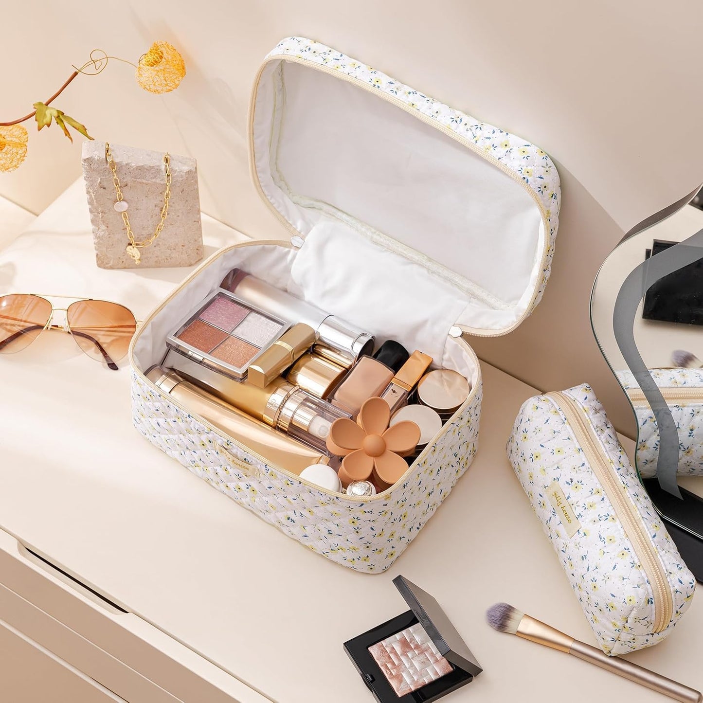 HBselect Quilted Makeup Bag, 3PCS Cotton Large Travel Makeup Bag, Cute Floral Coquette Make up Bag