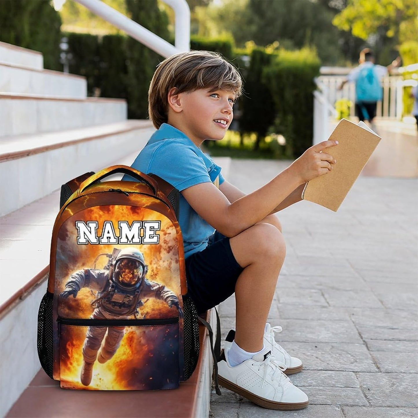 Custom Backpack for Gift, Cool Astronaut Schoolbag for Kids 3-8, Casual Bookbag for Preschool Elementary Kindergarten, Large Capacity Bookbag for Hiking Vacation Travel School Camp