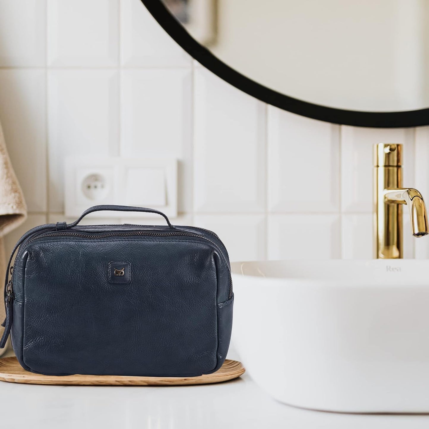 Real Leather Toiletry Bag Dopp Kit for Men Women Travel Shaving Pouch Organiser Double Compartment Cosmetic