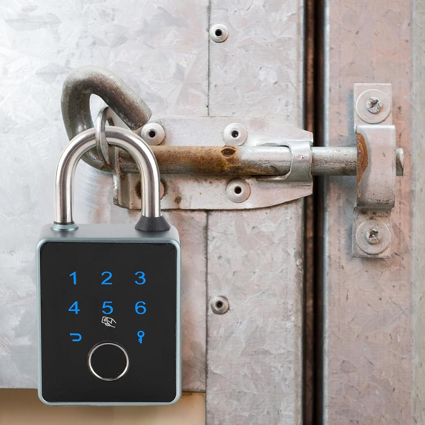 Fingerprint Padlock, Smart Padlock with Keyless Biometric, APP Control & Key Backup, Outdoor Heavy Duty Locker Lock for Gym Locker, Door, Luggage, Suitcase, Backpack