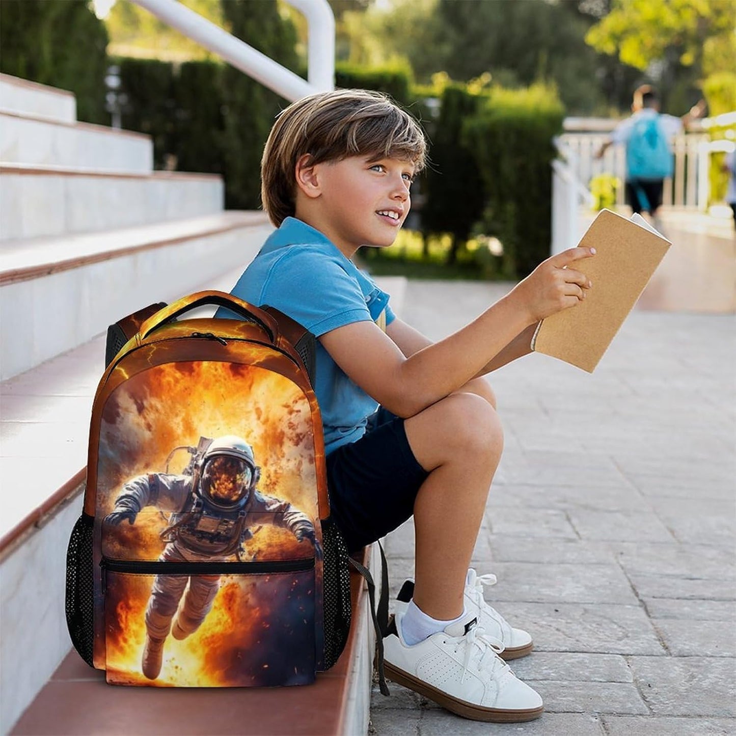 Kids Backpack for Gift, Cool Astronaut Schoolbag for Boys 3-8, Casual Backpacks for Preschool Elementary Kindergarten, Large Capacity Bookbag for Hiking Vacation Travel School