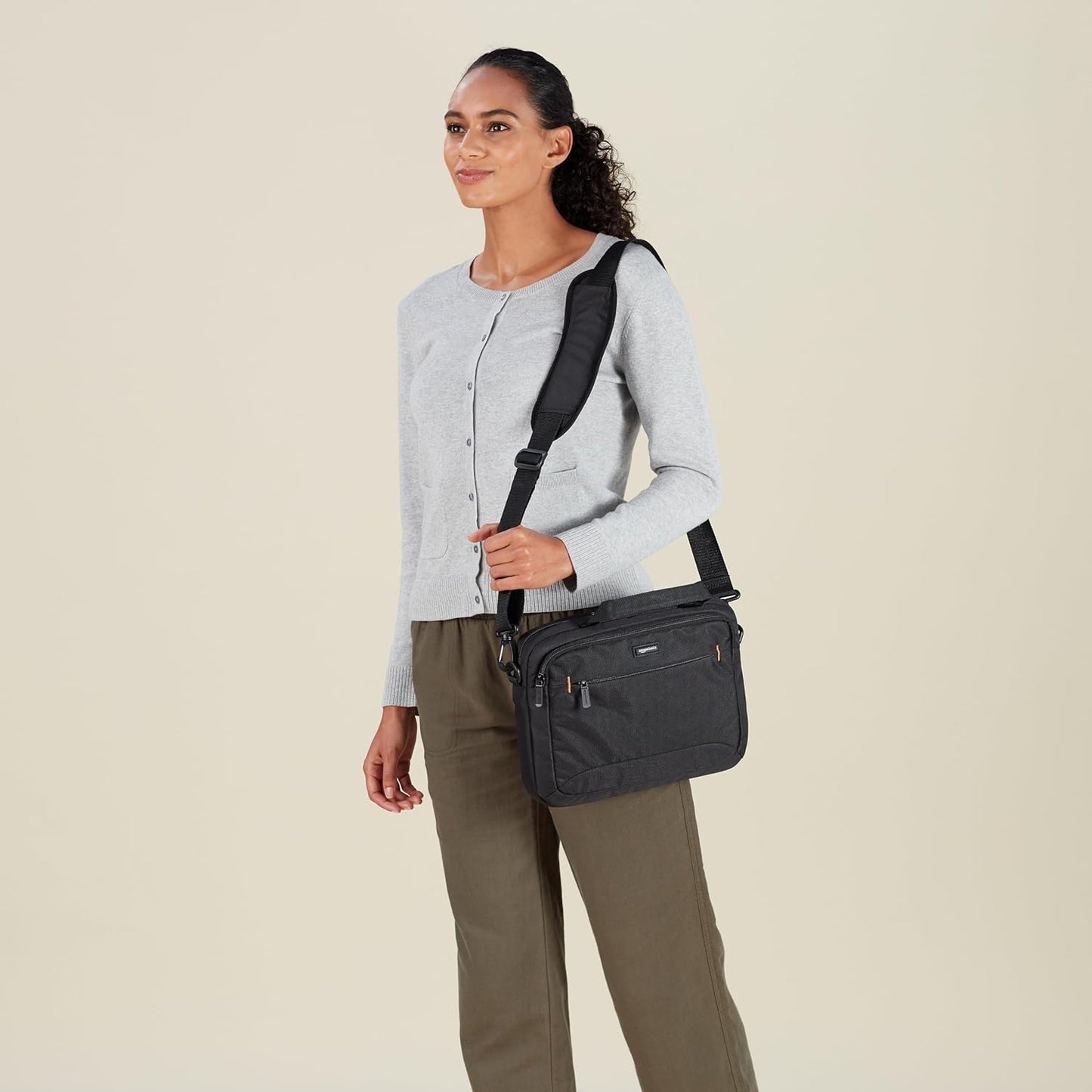Amazon Basics Laptop and Tablet Bag Case