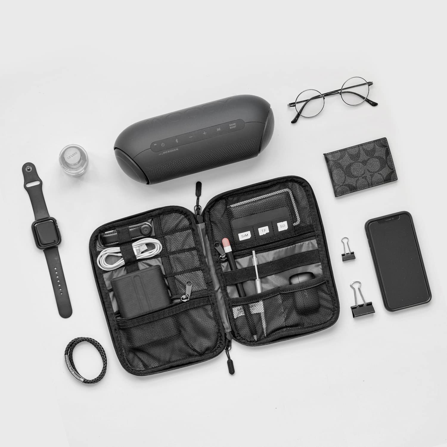 BAGSMART Large Electronic Organizer Travel Case for Tech Accessories, Black