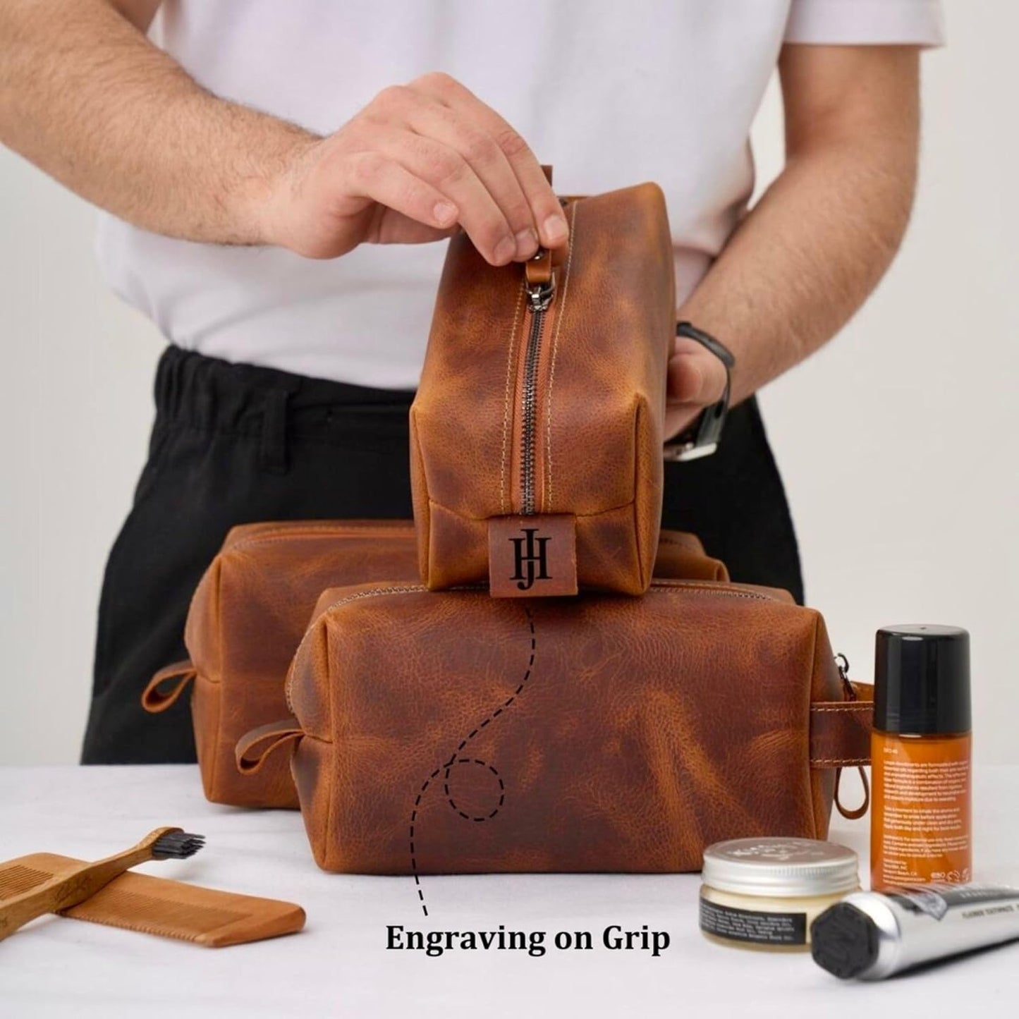 Handcrafted Personalized Genuine Leather Toiletry Bag for Men, Custom Dopp Kit Gift with Monogram, Ideal Gift for Groomsmen, Travel Pouch with Zipper Closure, Gift for Fathers Day Wedding or Travel