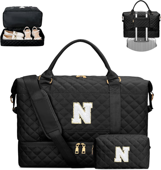 Gifts for Women Girls Christmas Initial Travel Duffle Bag Quilted Weekender Bags Carry-On Overnight with Cosmetic Bag Hospital Bag for Women Labor Delivery, Black N