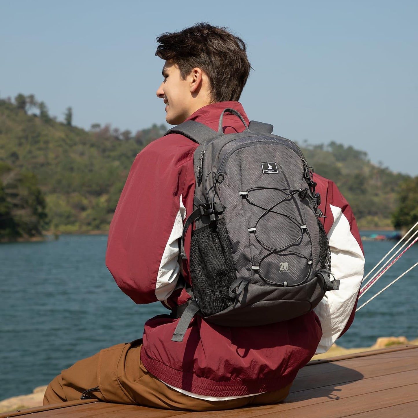 OIWAS Hiking Backpack, Water Resistant Camping Backpack with Hydration Bladder Outlet, 20L Lightweight Hiking Daypack, Travel Daypack for Men and Women Outdoor Small Hiking Backpacks