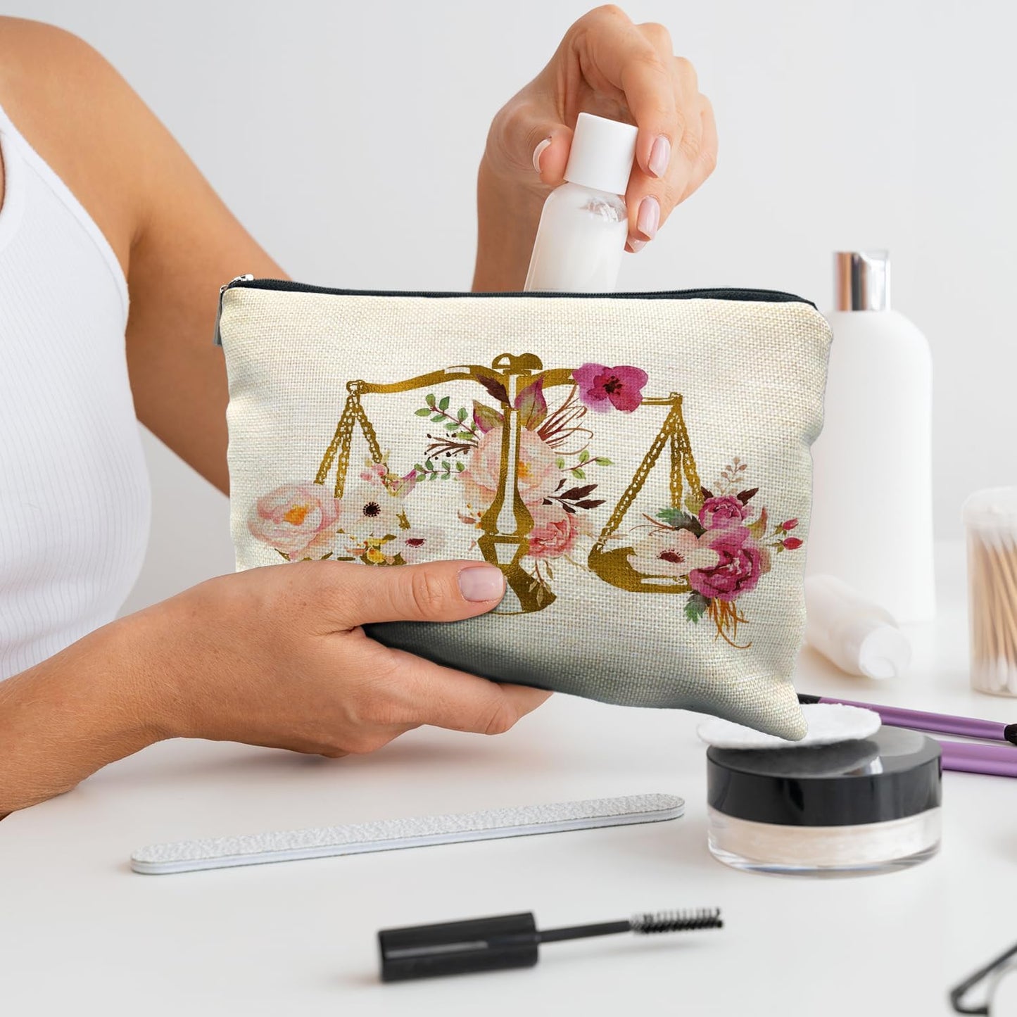 Lawyer Gifts for Women, Lawyer Floarl Scale Makeup Bag, Law Graduation Gifts, Future Lawyer Gifts, Gifts for Lawyers,Women in Law Cosmetic Bags Makeup Pouch