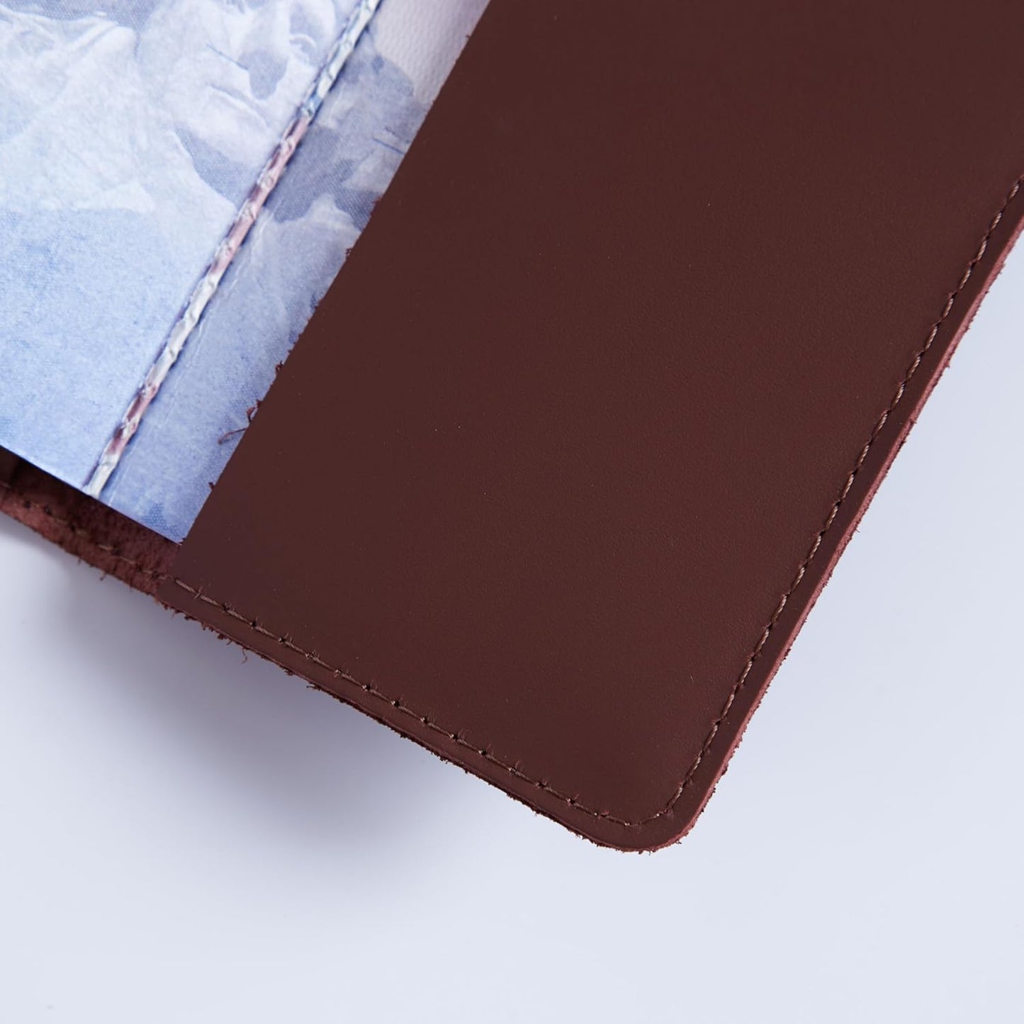 INCARNE US Passport Cover Clear - Travel Passport Wallet - Leather Passport Holder for Men Women Family with Card Slots & Note Compartmen - Sleeve Protector - Genuine Leather - Classic Brown