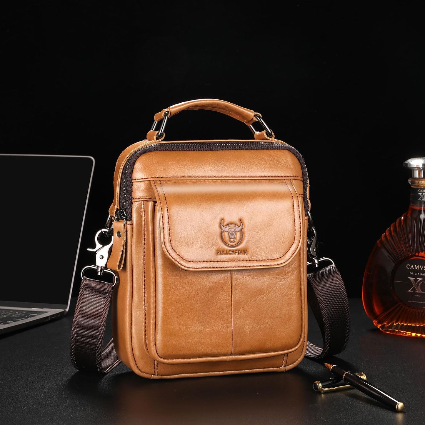 Leather Shoulder Bag for Men Casual Crossbody Bag Travel Vintage Messenger Bag Multi-function