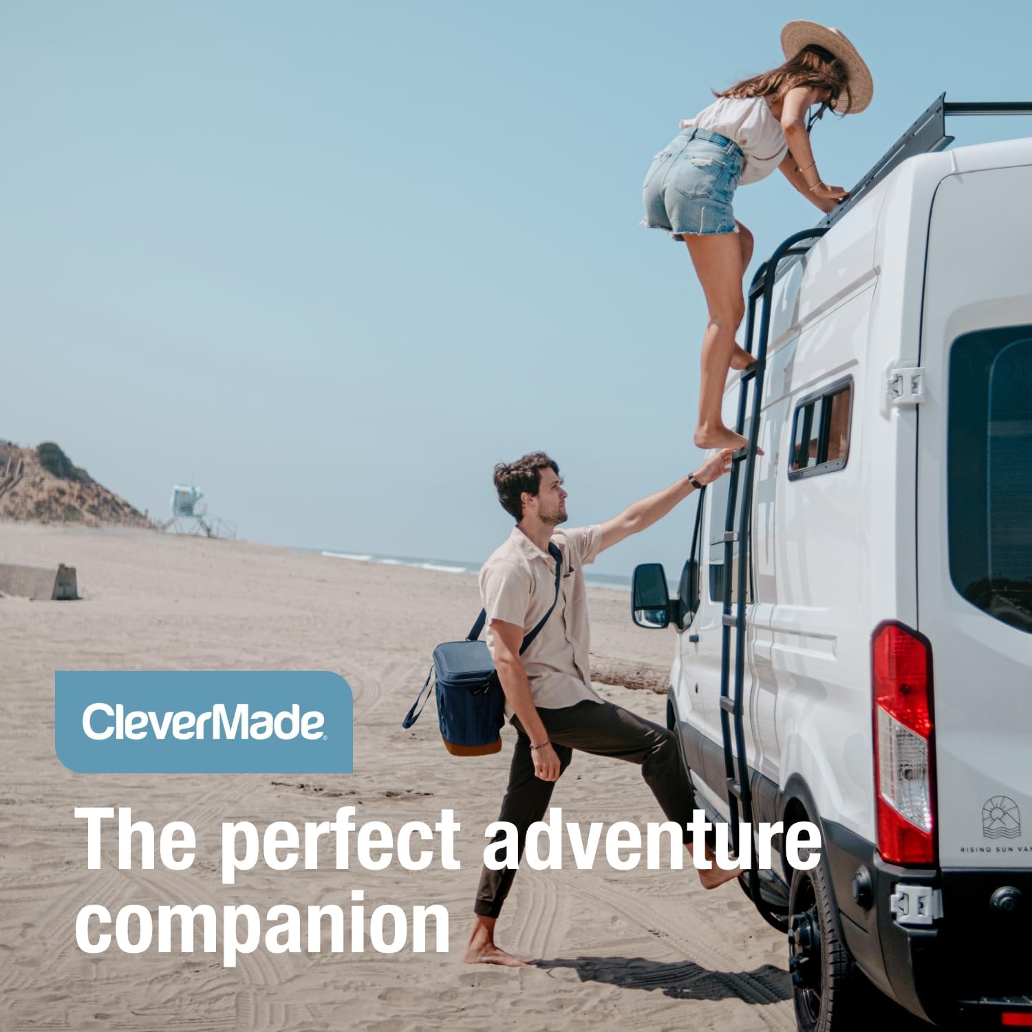 CleverMade Pacifica Collapsible Cooler Bag, Medium Travel Cooler, Ocean