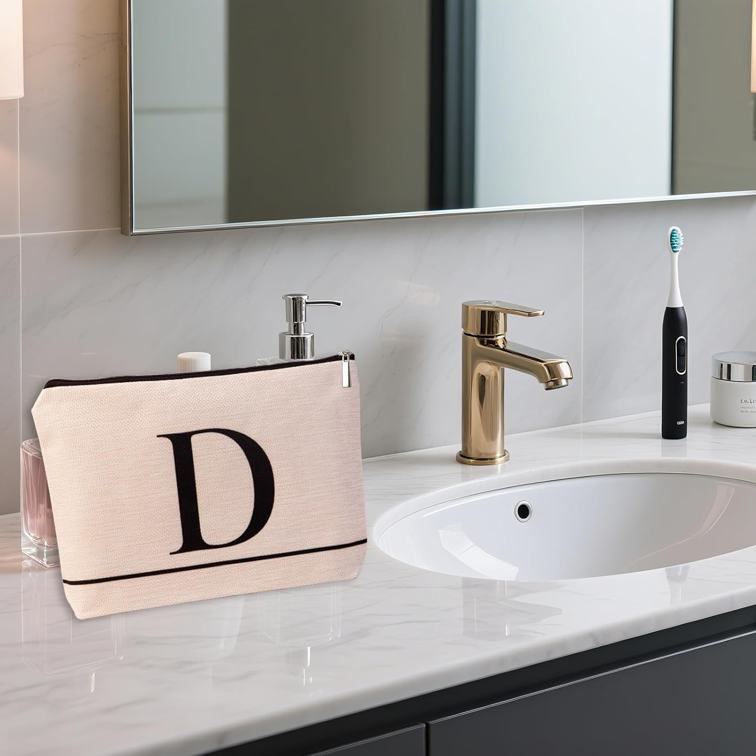 Letter A-Z Initial Personalized Makeup Bags, Birthday Gifts for Women, Monogrammed Gifts for Women