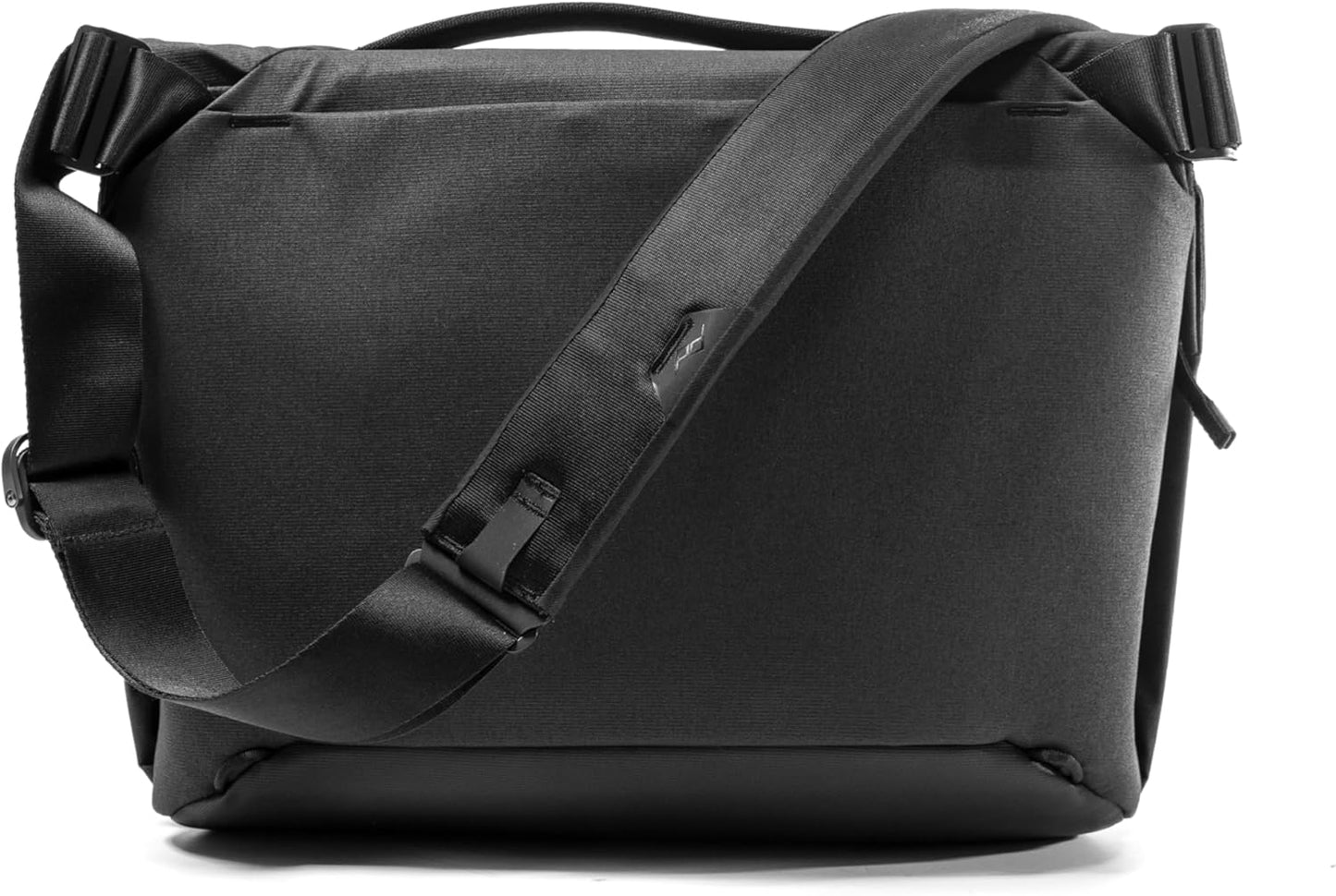 Peak Design Everyday Messenger V3 13L, Black, Weatherproof Camera and Work Bag with Laptop Sleeve