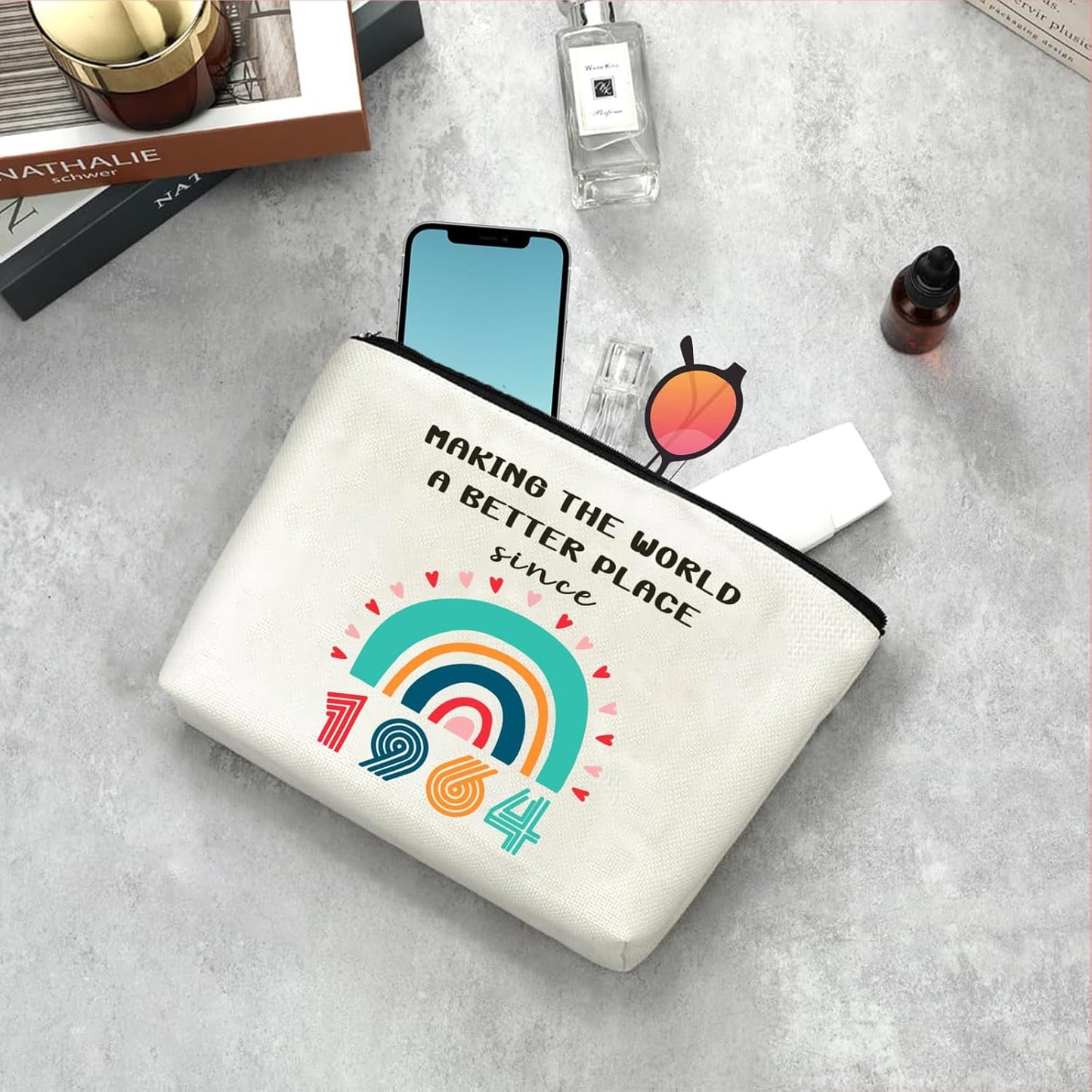 Funny 61st Birthday Gift for Women 1964 Year Gifts Idea Makeup Bag 61-Year-Old Gifts for Grandma Wife Aunt Friend Cosmetic Bag Organizer Zipper Pouch Gift for Retirement Anniversary