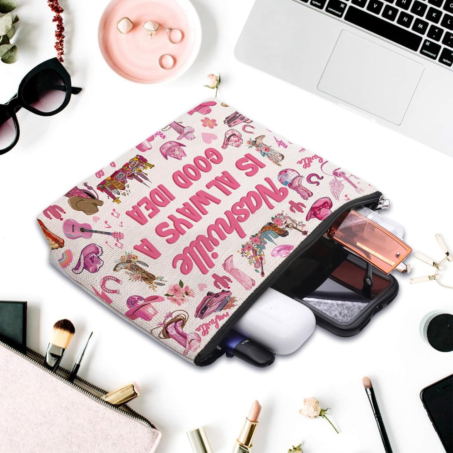 Nashville Travel Gifts Makeup Bag, Nashville Lover Accessories Souvenirs, Country Music Gifts for Traveller Women Friends, Birthday Bachelorette Party Favors Women Trip Cosmetic Bag Pouch