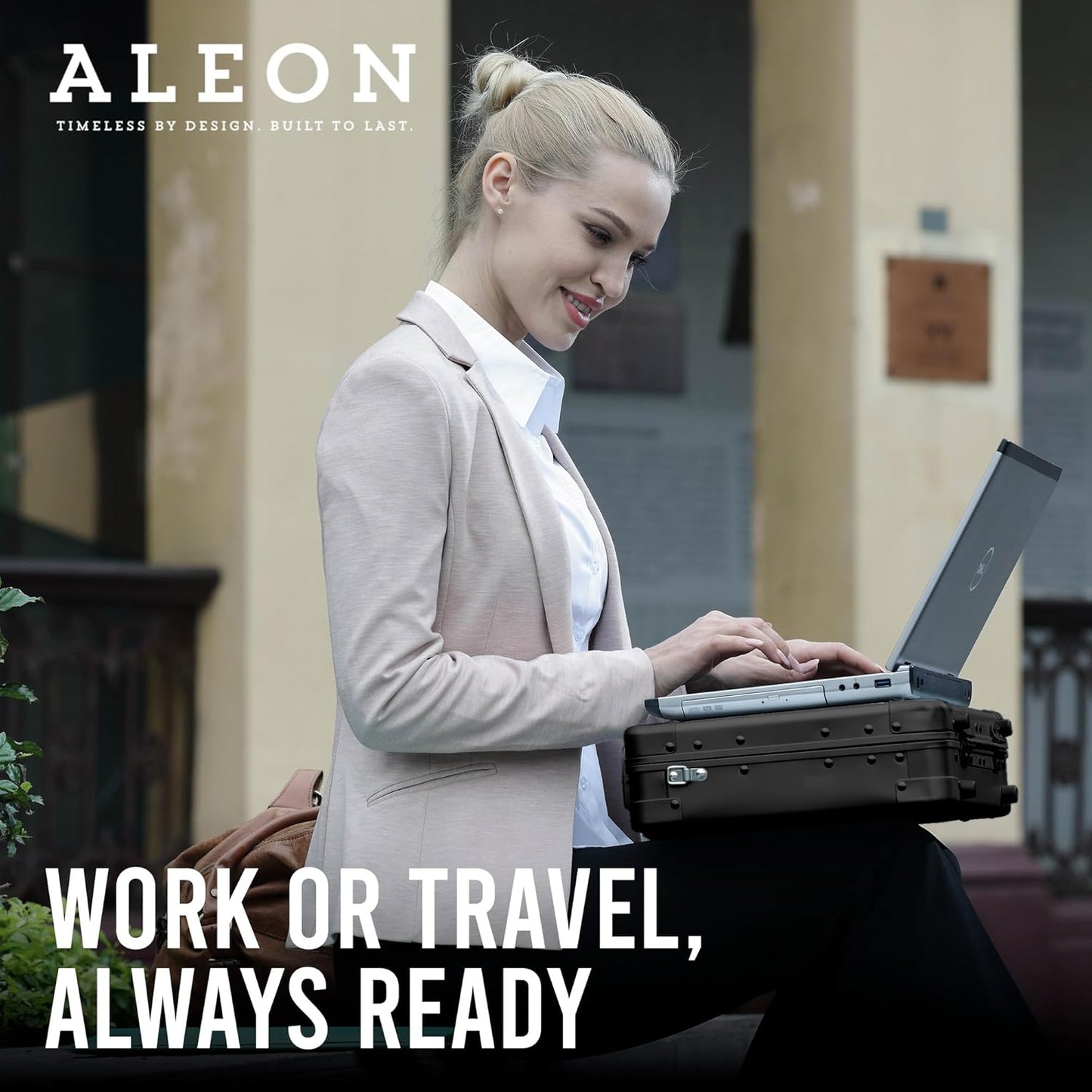 All Aluminum Lightweight 17" Premiuim Laptop Briefcase for Men – Shockproof Hard Shell Attache Case with Two TSA Key Locks, Metal Carrying Case for Travel, Storage, and Business Equipment (Onyx)