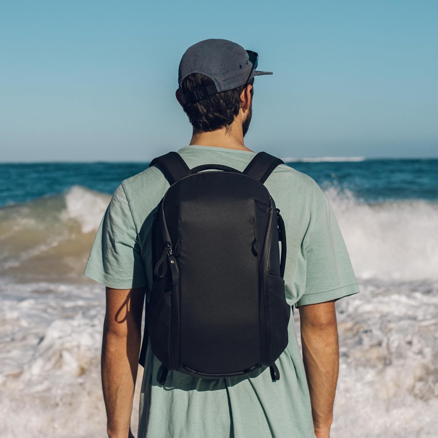 Peak Design Everyday Backpack Zip 20L, Black, 270-Degree Zip, Dual Side Pockets, FlexFold Dividers